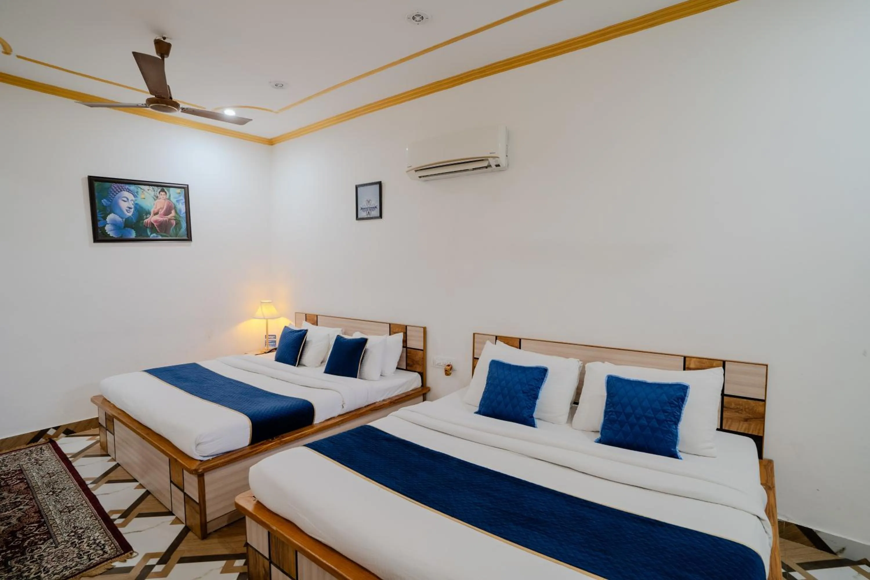 Photo of the whole room, Bed in Ramas Resort