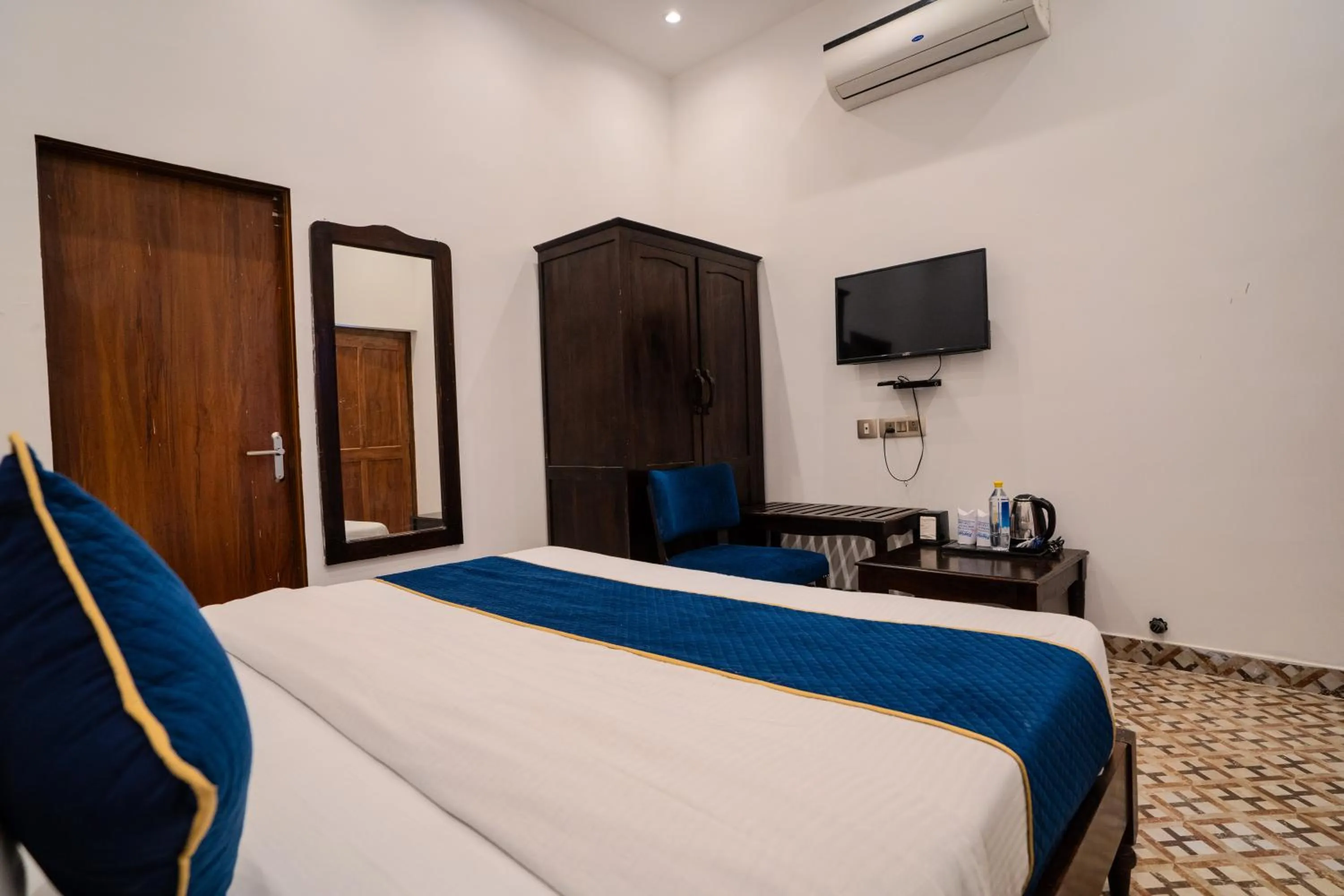 Bedroom, Bed in Ramas Resort