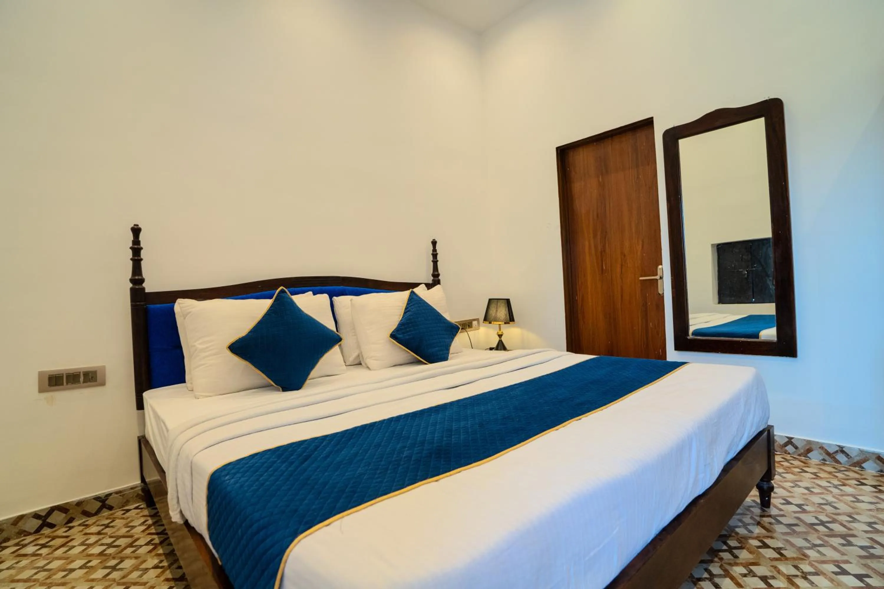 Bed in Ramas Resort