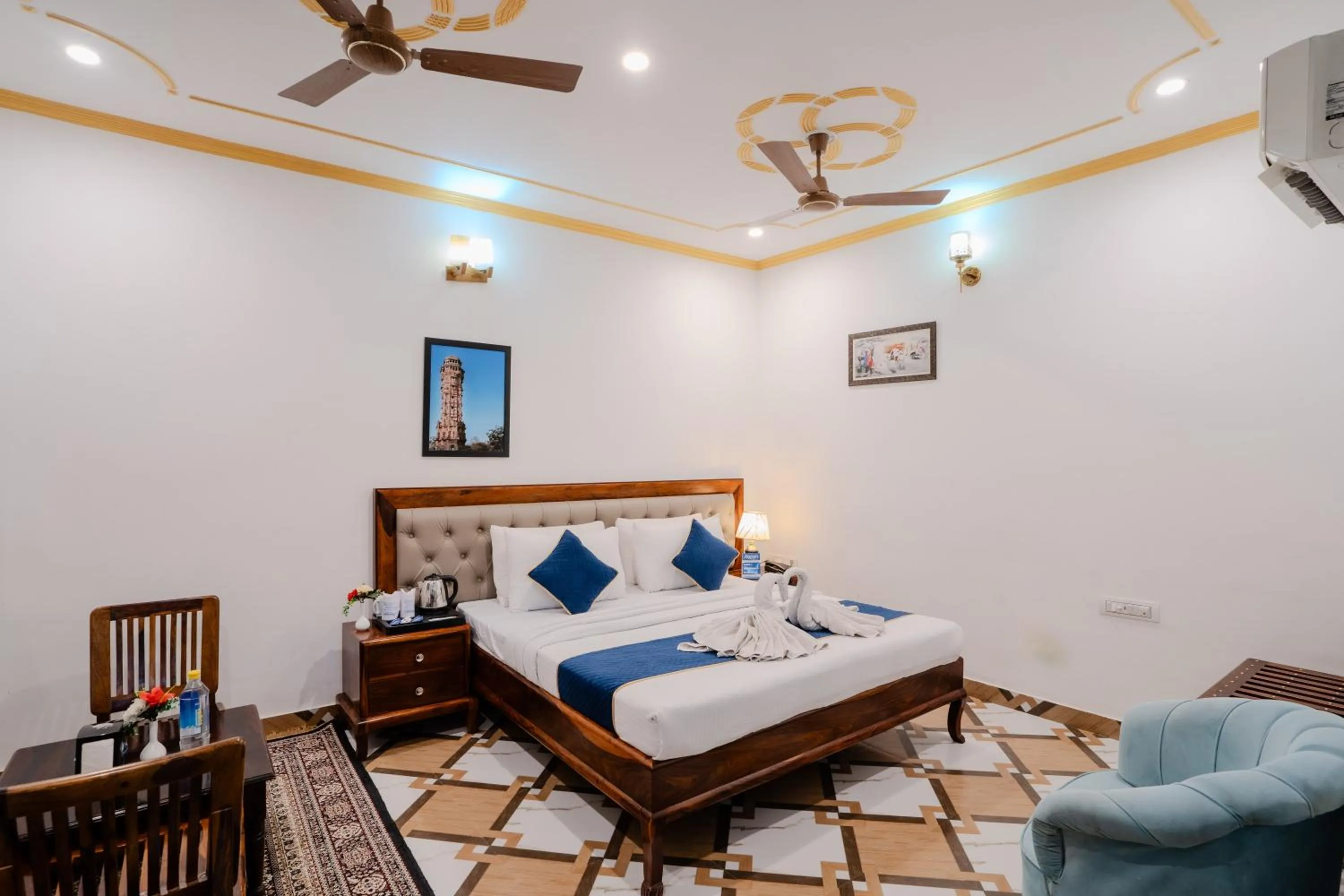 Photo of the whole room, Bed in Ramas Resort