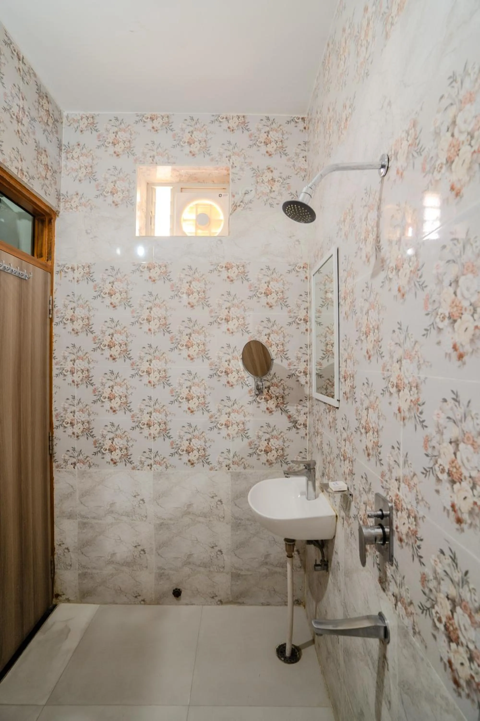 Bathroom in Ramas Resort