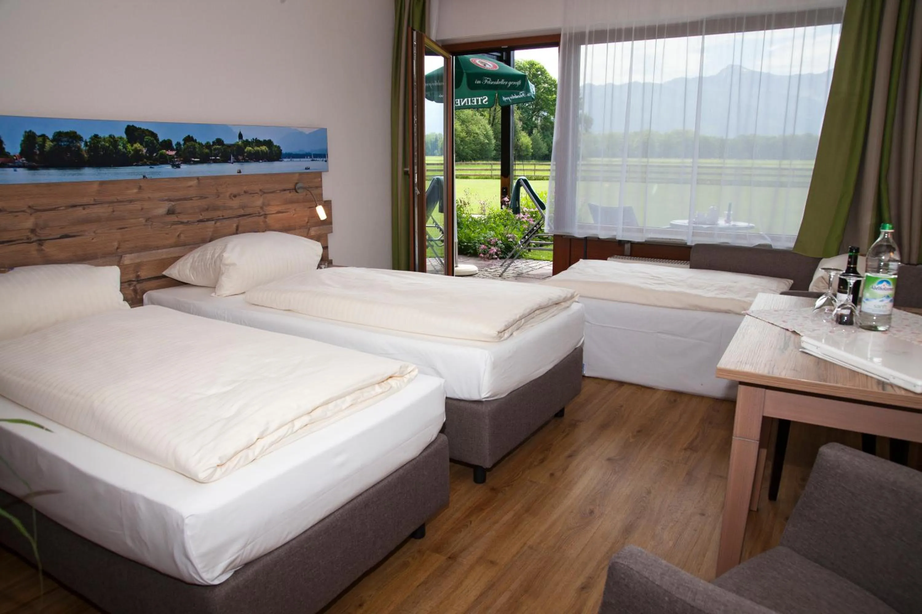 Photo of the whole room, Bed in Haus Waldesruh
