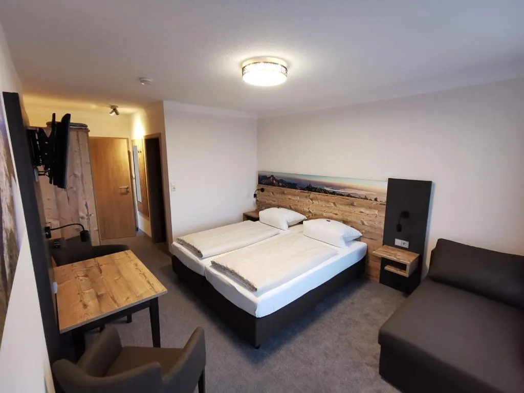 Photo of the whole room, Bed in Haus Waldesruh