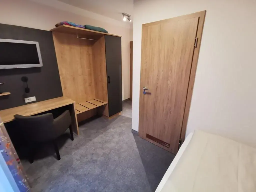 Einzelzimmer in Haus Waldesruh Einzelzimmer in Haus Waldesruh