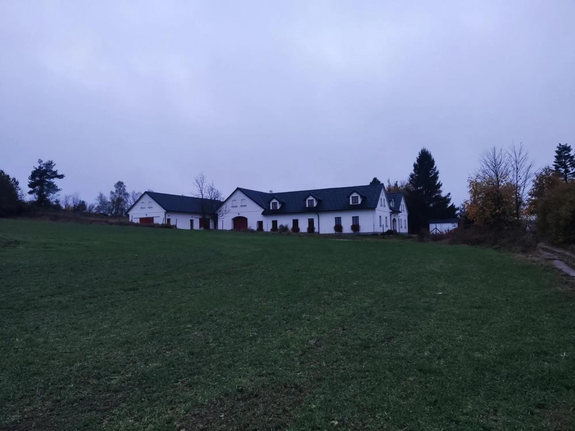 Property building in Matějovec 109 & Ubytování Na statku