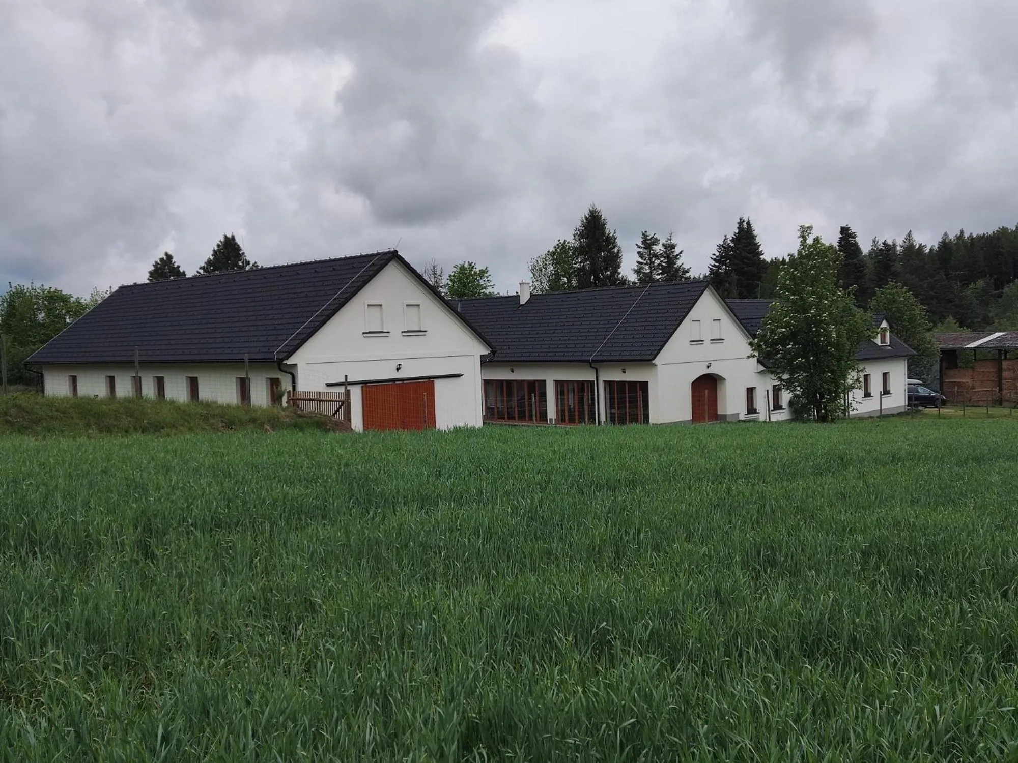 Property building in Matějovec 109 & Ubytování Na statku