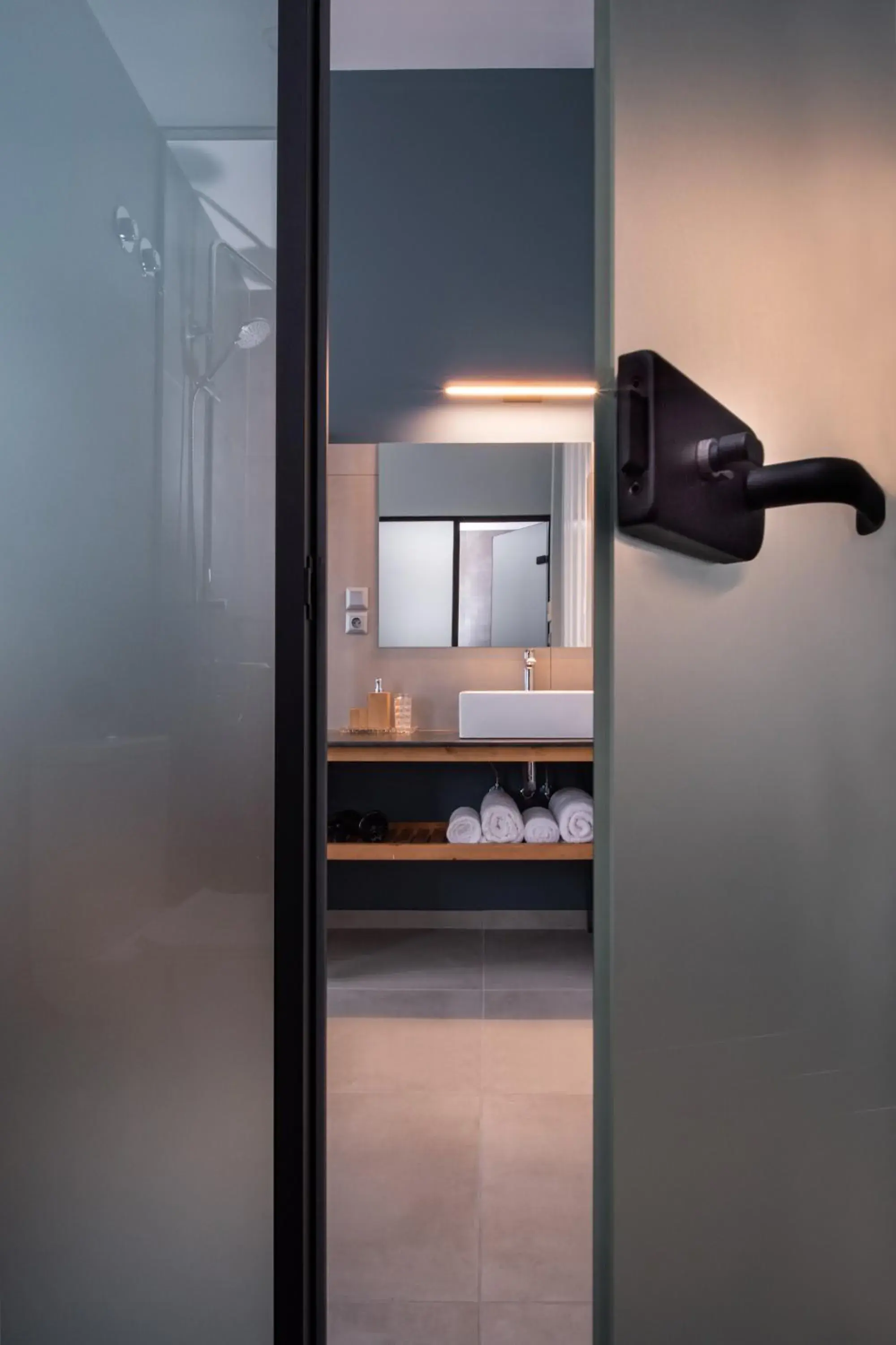 Standard Double Room in Twin Circle Athens Standard Double Room in Twin Circle Athens