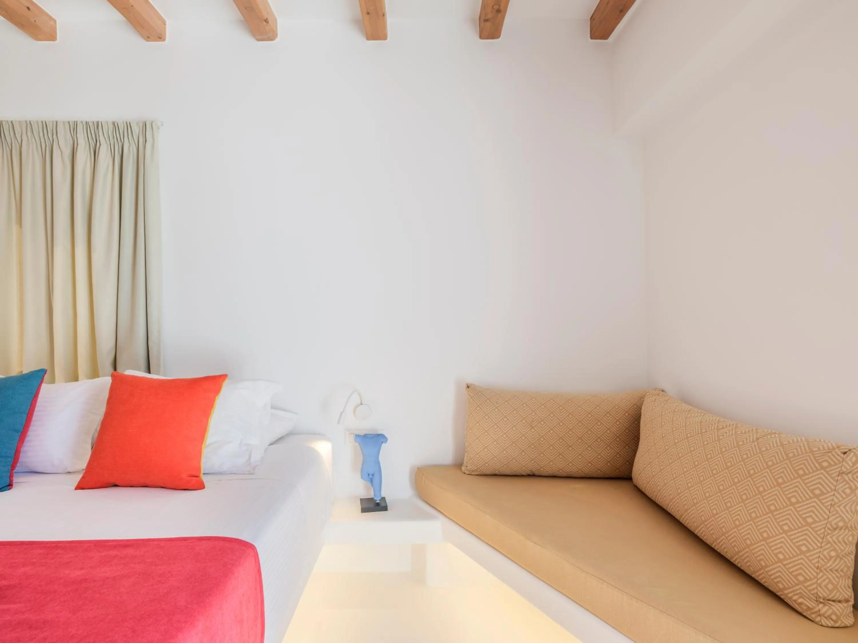 Photo of the whole room, Bed in Akkadian LGBT Boutique Hotel