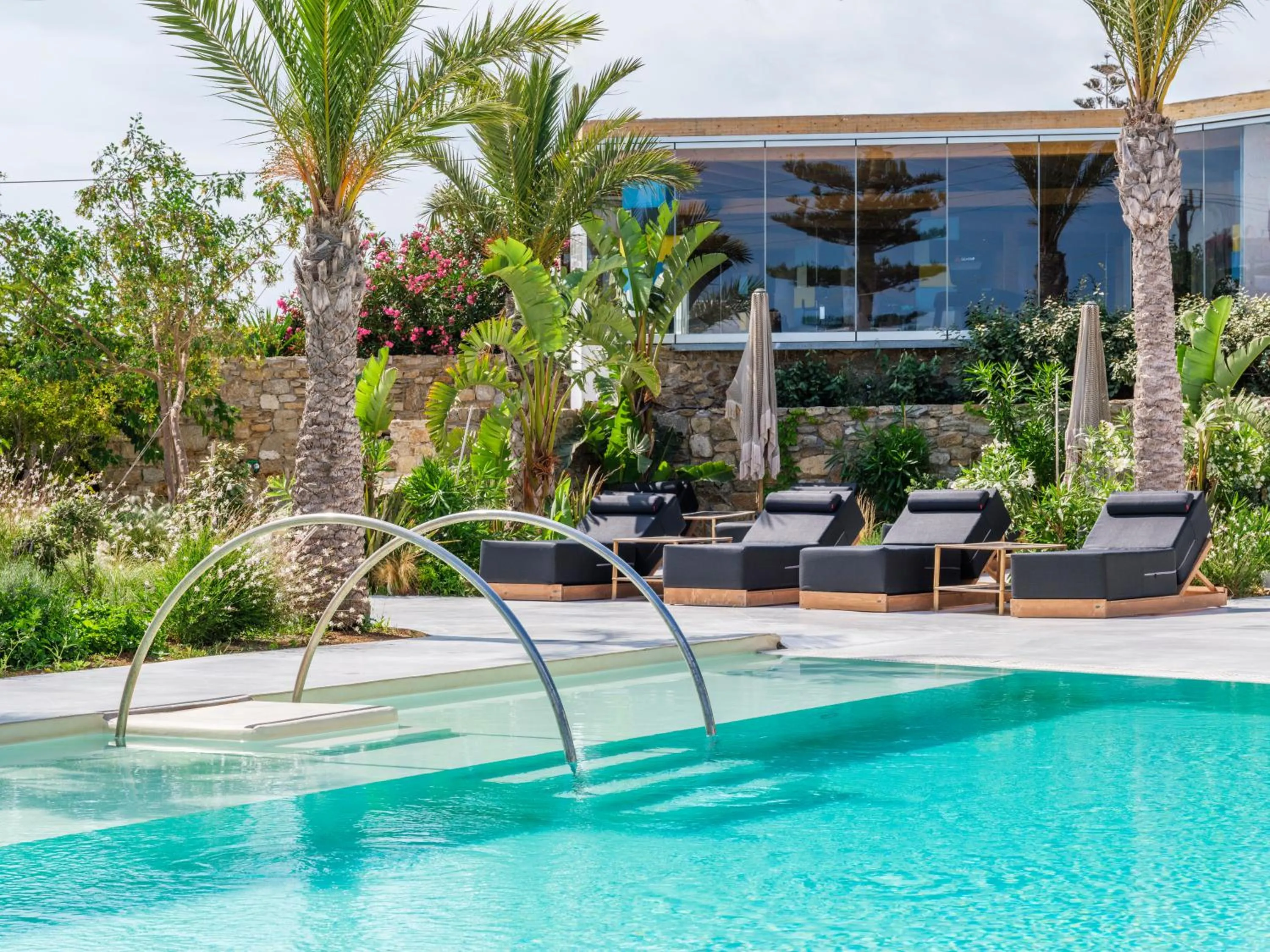 Restaurant/places to eat in Axel Beach Mykonos - Adults Only