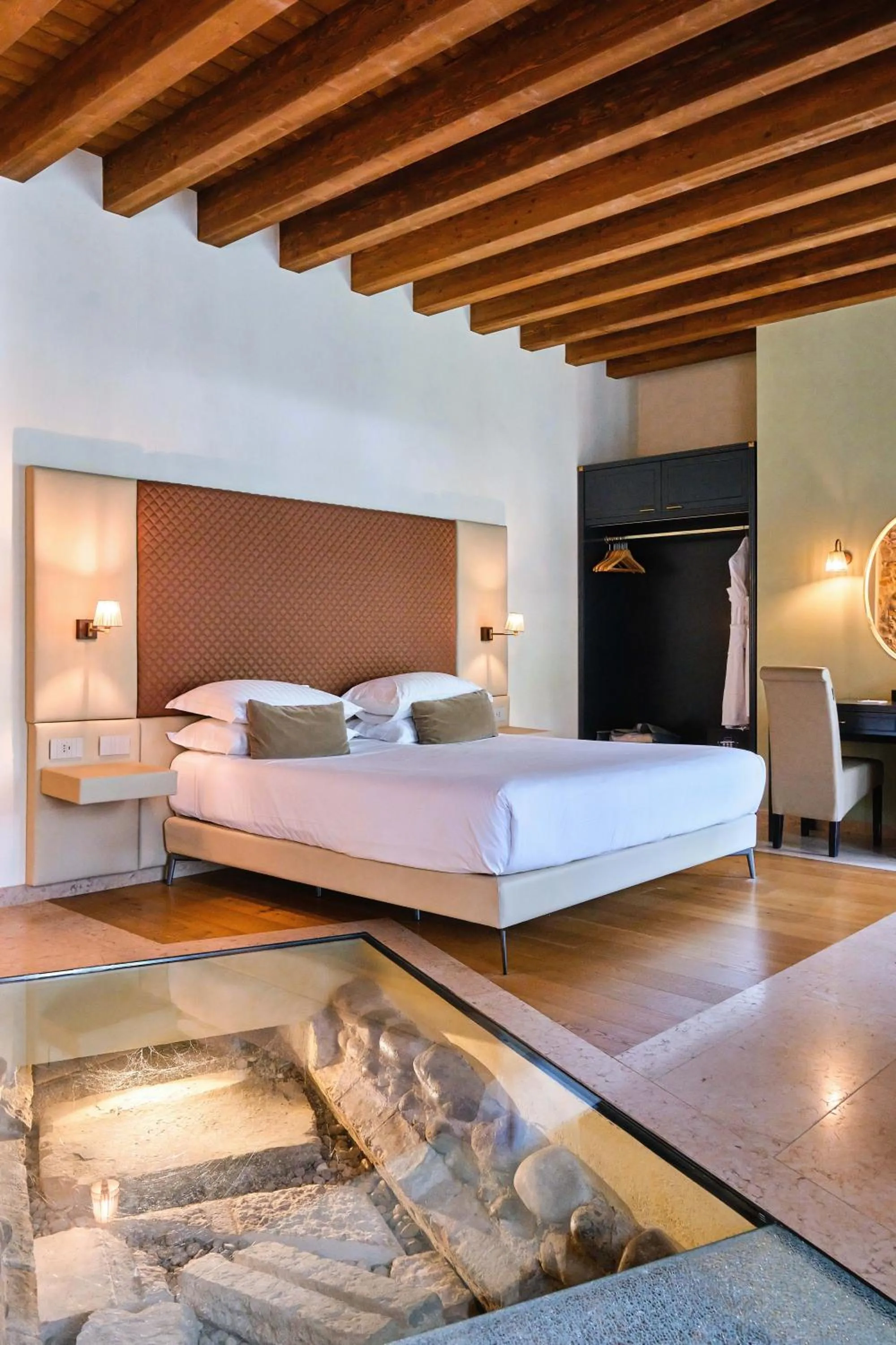 Bed in Corte Regia Relais & Spa