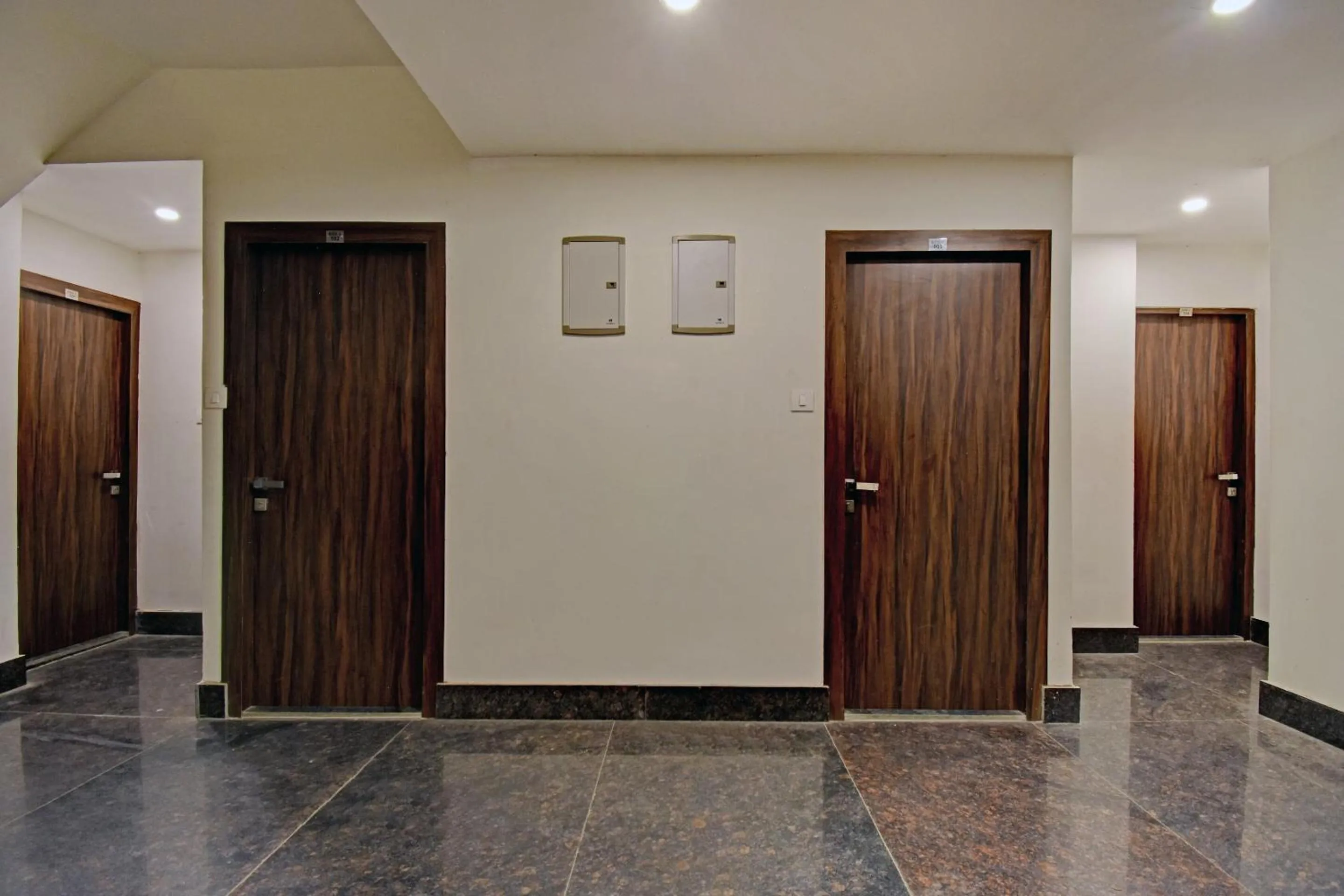 Lobby or reception in Hotel O by OYO Newtown Galaxy