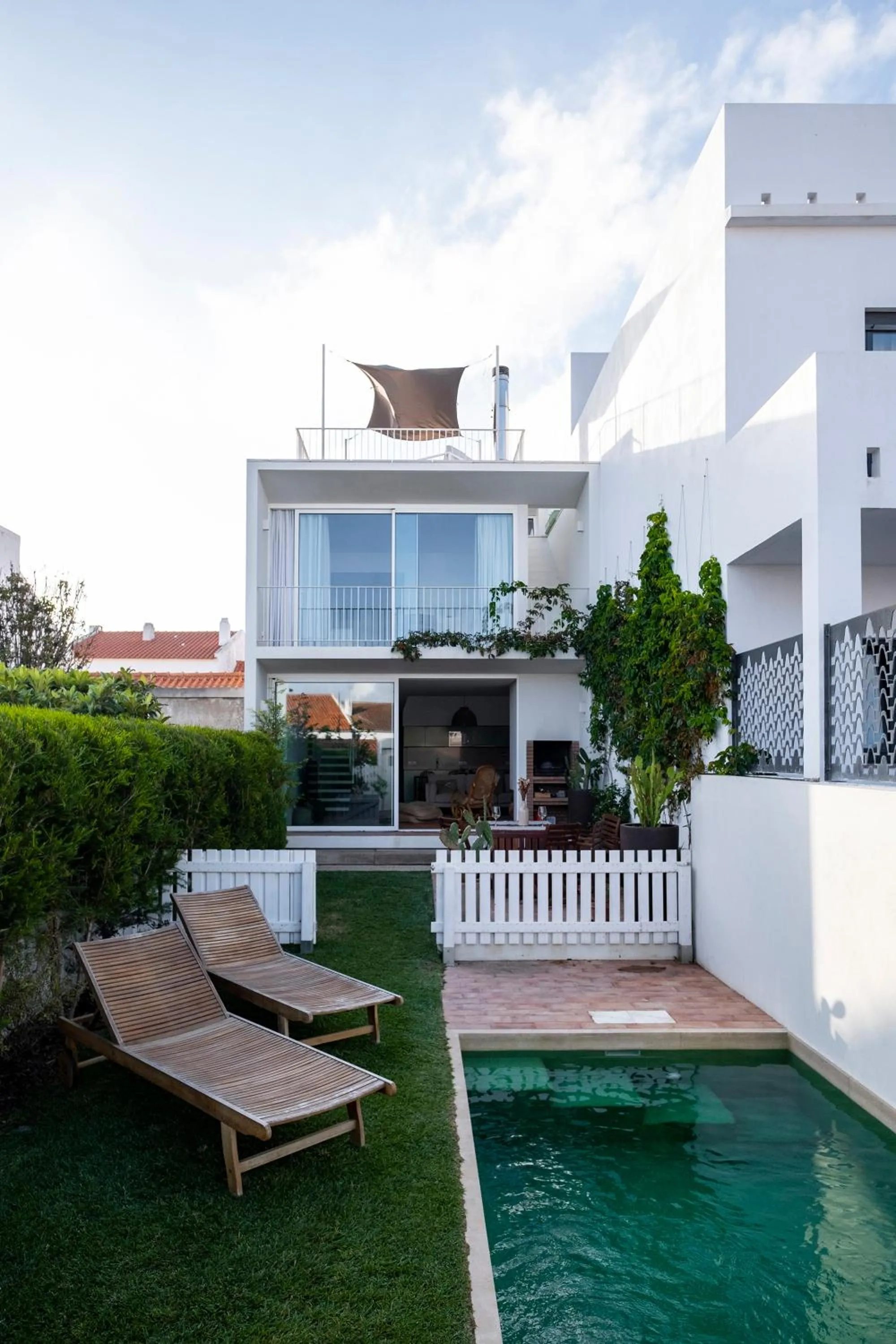 Casa do Côvo - piscina, vista de oceano, casa nova
