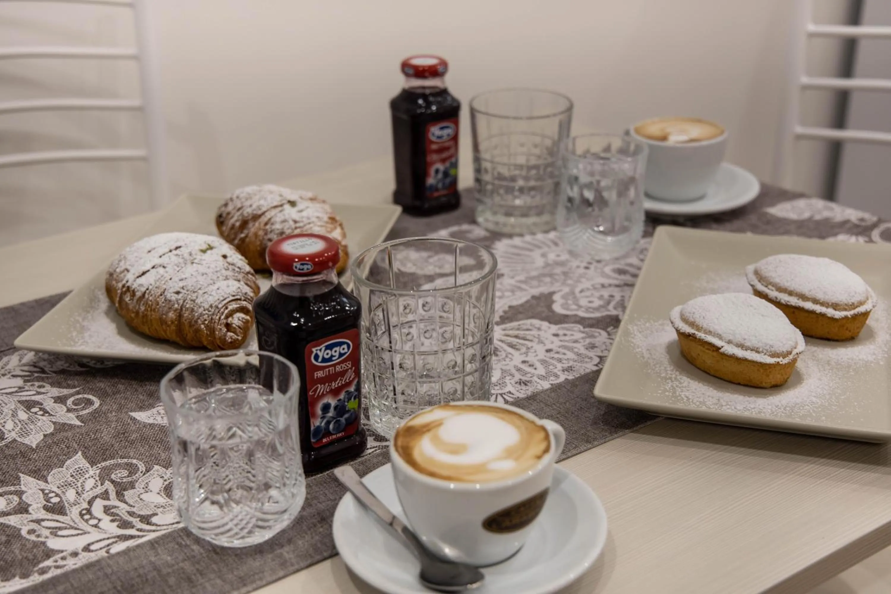 Dining area in Beltrani Rent Rooms