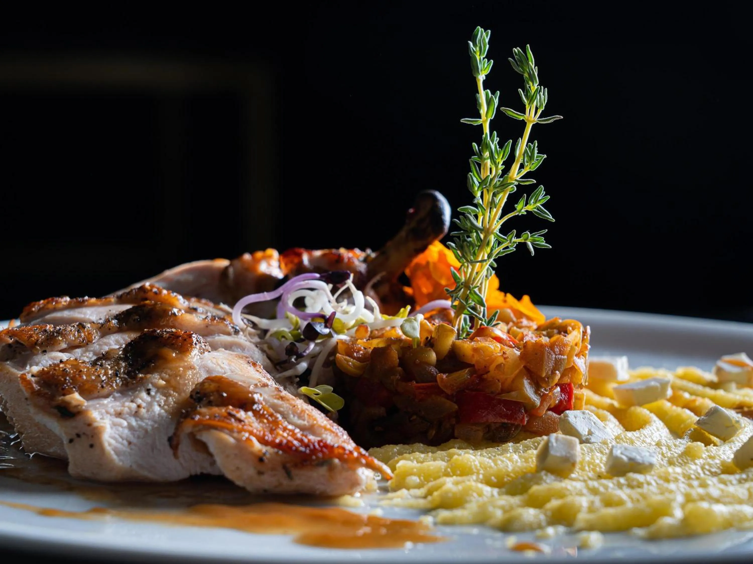 Restaurant/places to eat in The Emporium Hotel Plovdiv - MGallery Collection