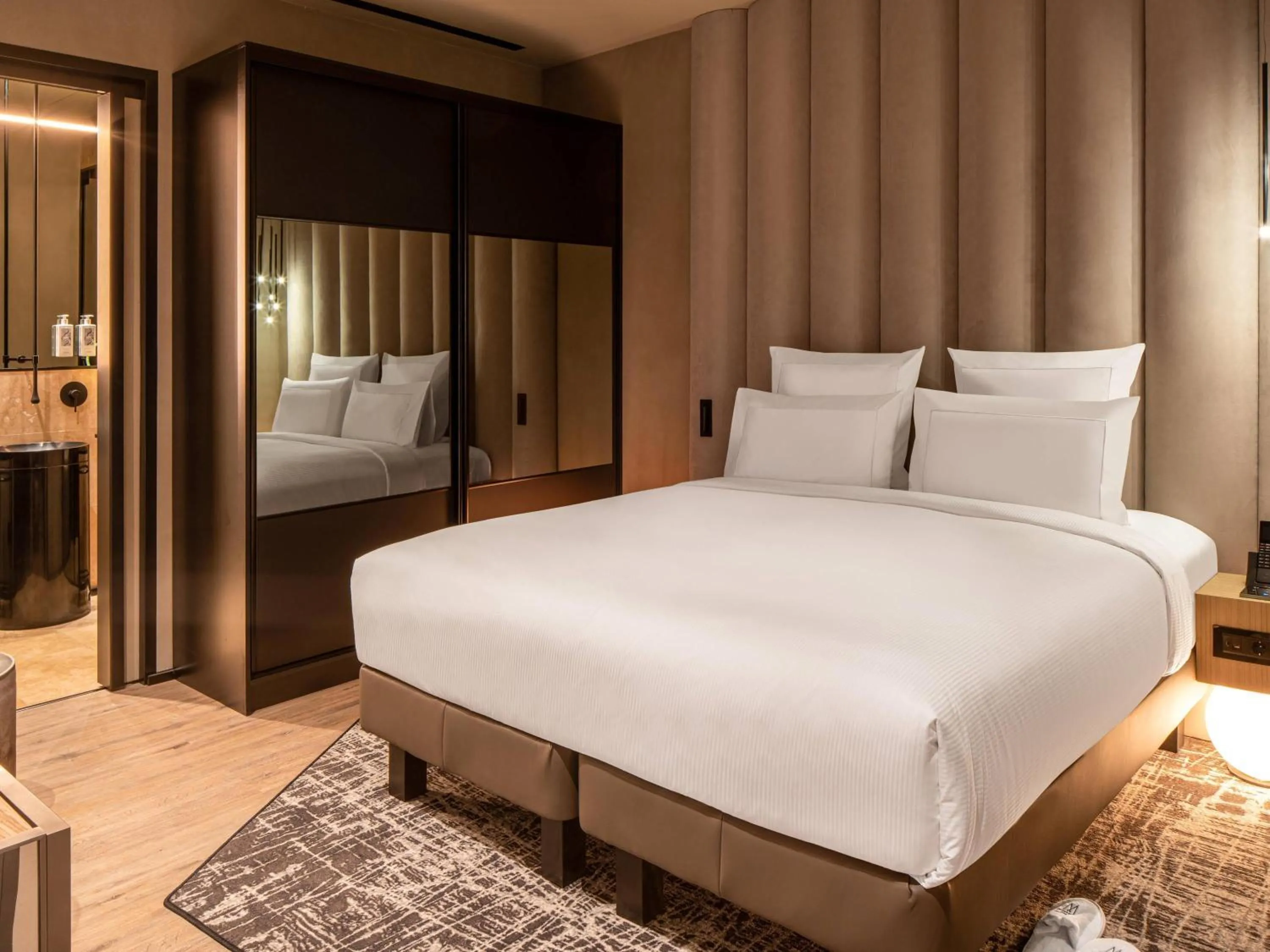 Bedroom, Bed in The Emporium Hotel Plovdiv - MGallery Collection