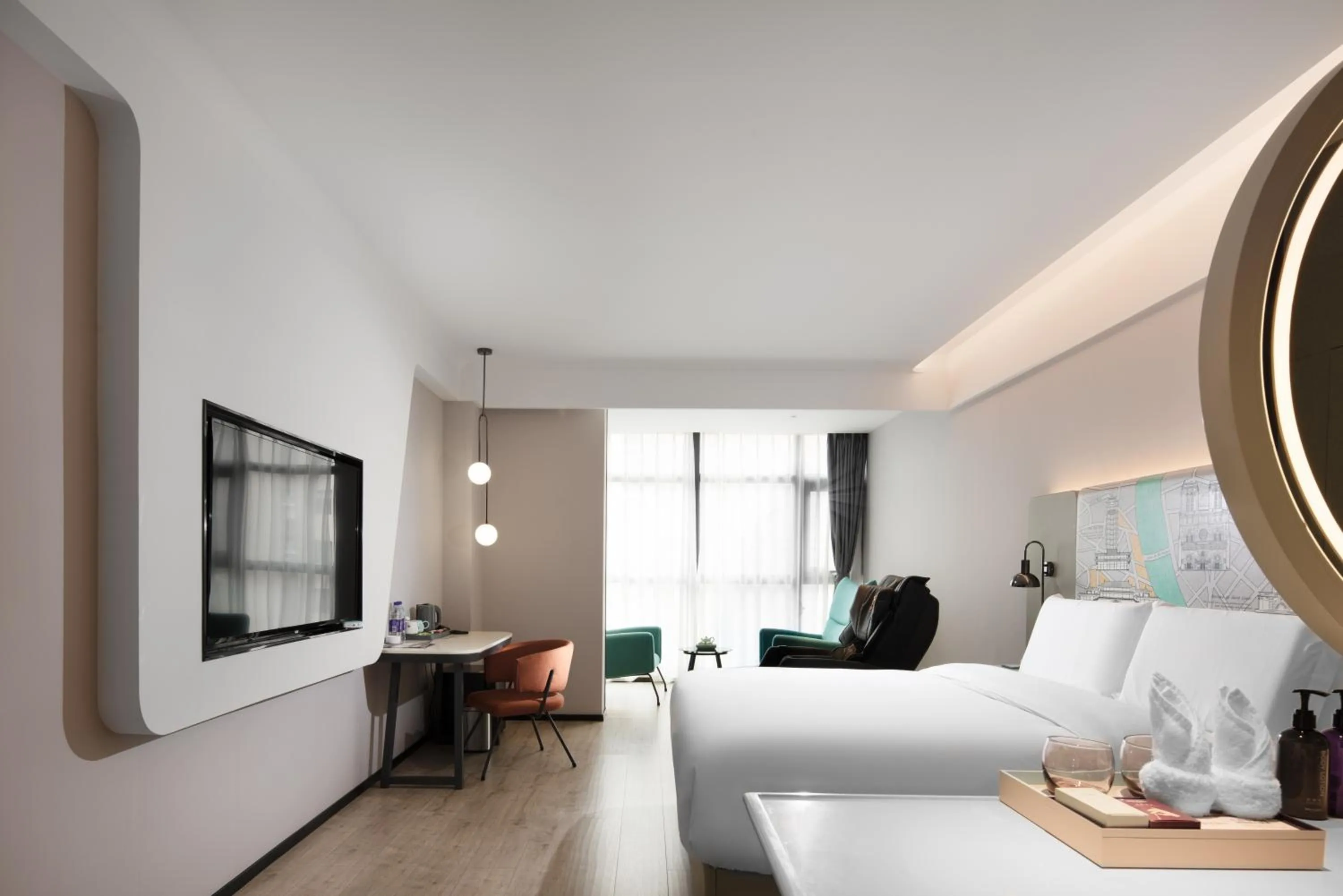 Photo of the whole room, Bed in Mercure Chengdu Xindu