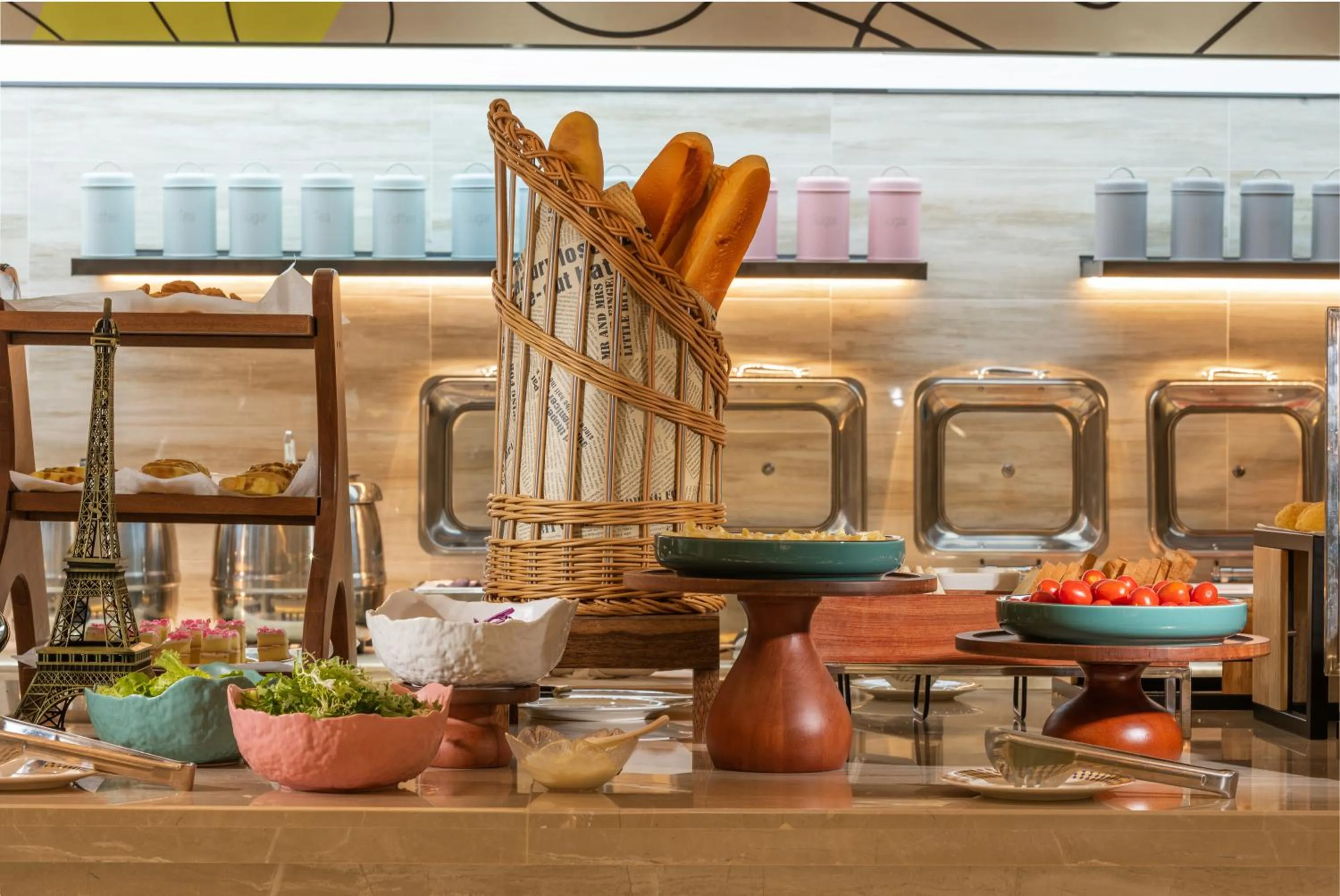 Restaurant/places to eat in Mercure Chengdu Xindu