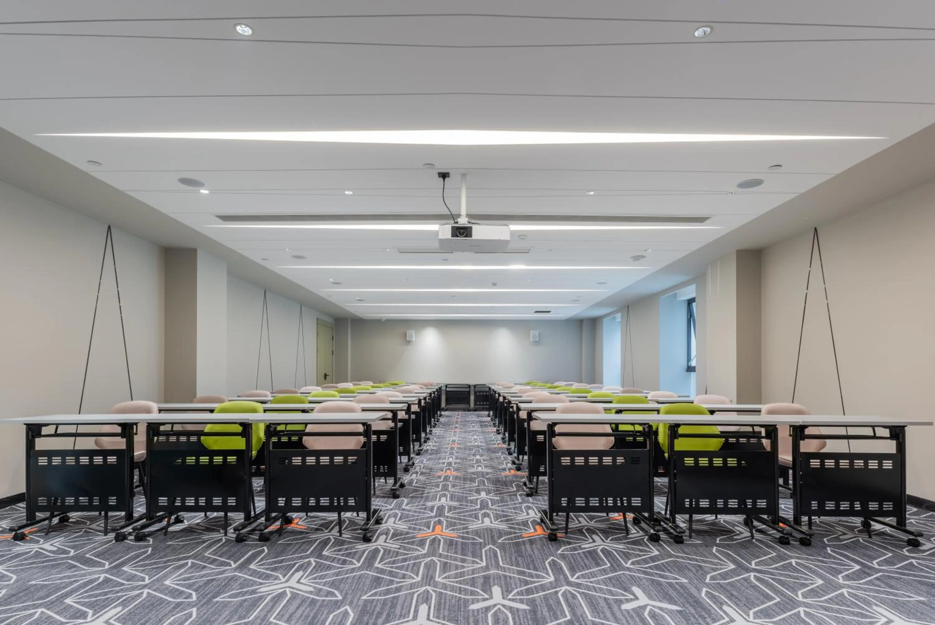 Meeting/conference room in Mercure Chengdu Xindu