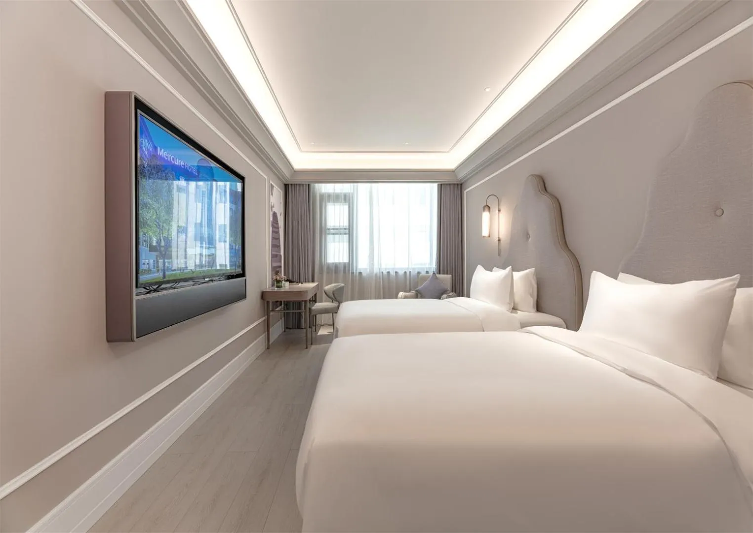 Bed in Mercure Anyang Downtown