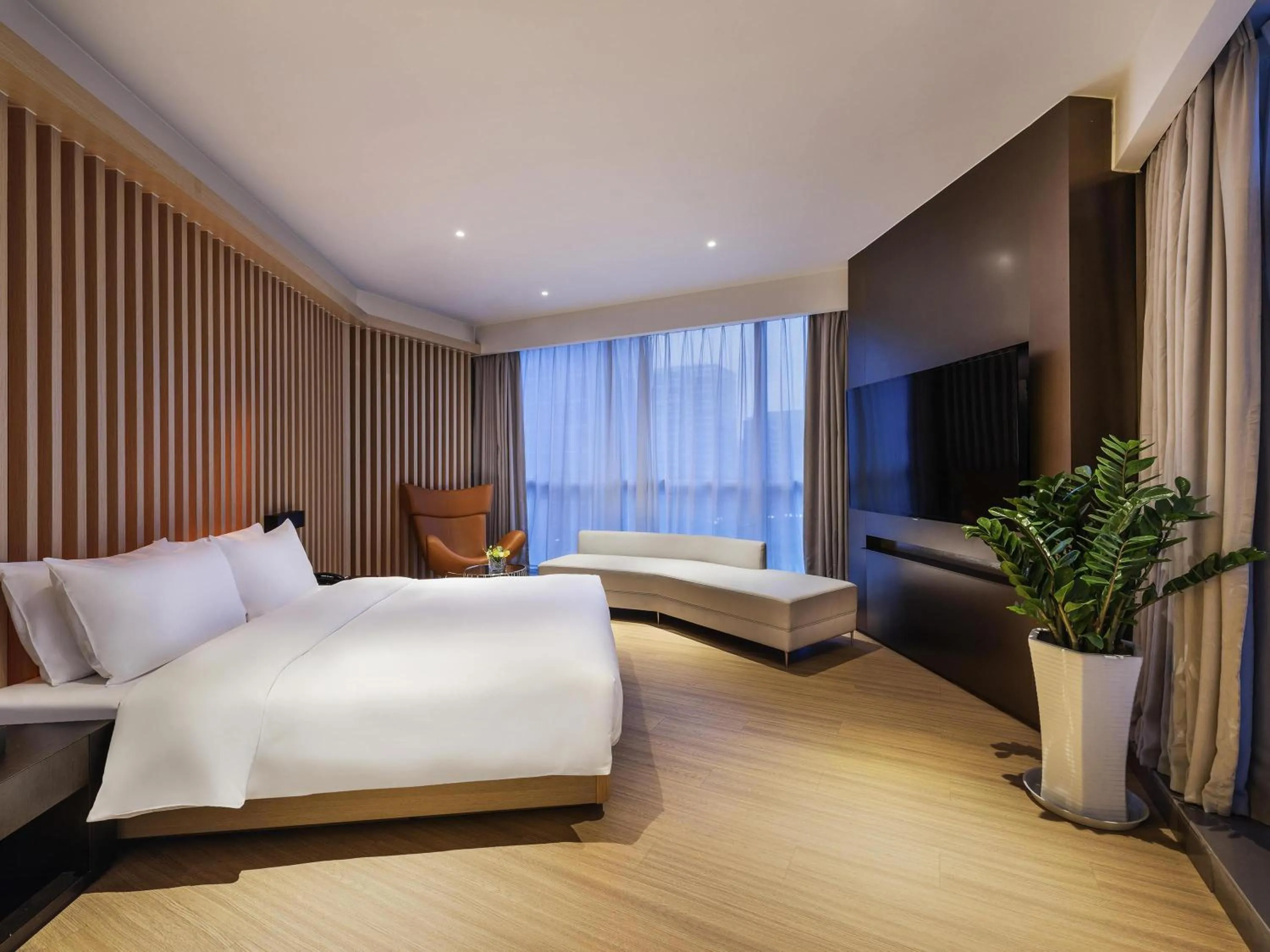 Bedroom, Bed in Mercure Nanjing Olympic EXPO