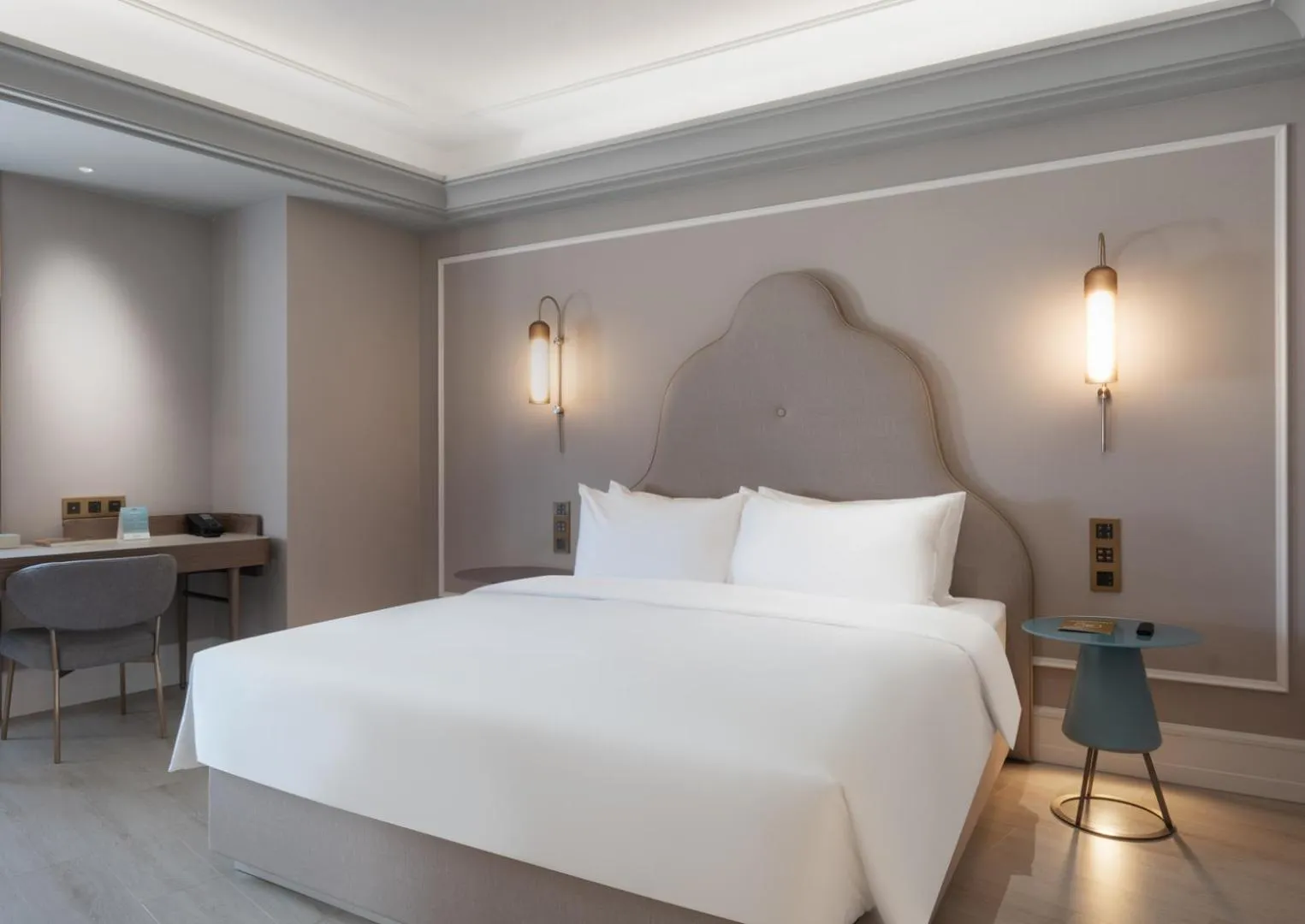 Property building, Bed in Mercure Lanzhou Zhengning Road