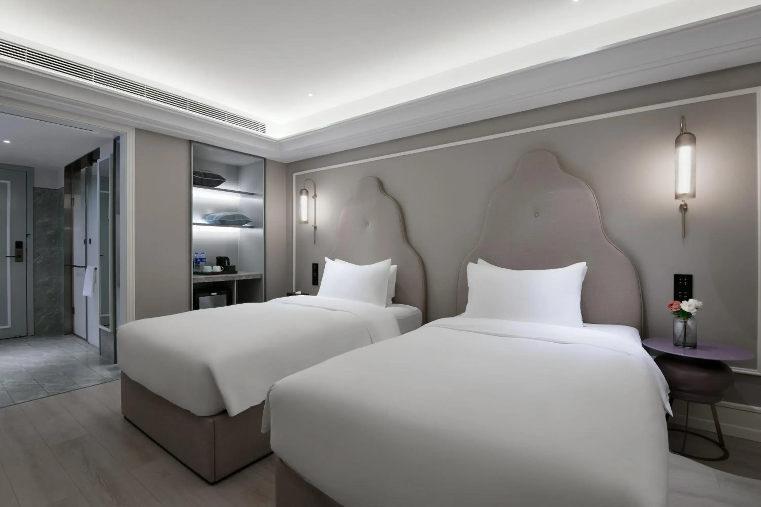 Bed in Mercure Chengdu Jiuyanqiao Bed in Mercure Chengdu Jiuyanqiao