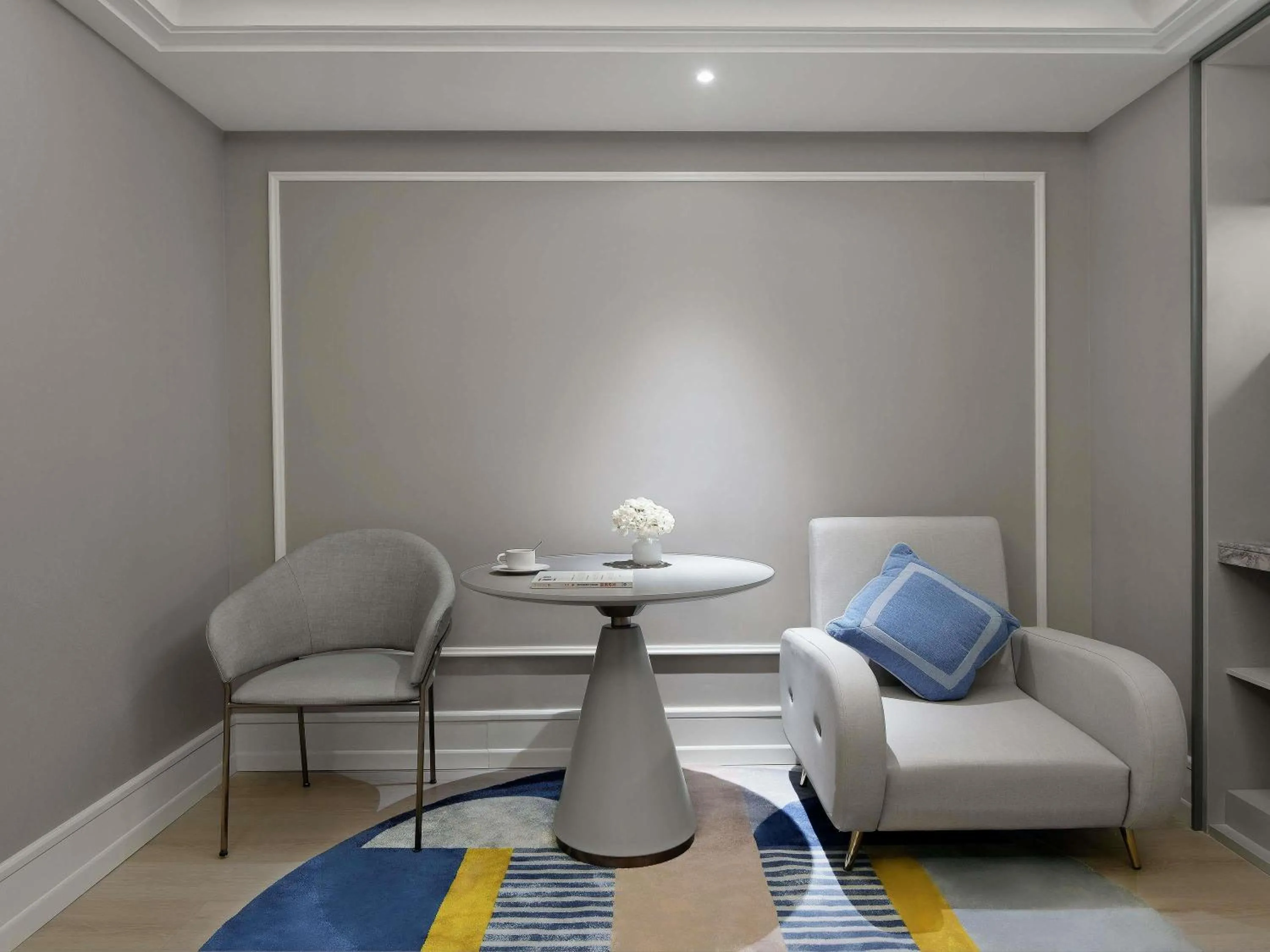 Property building in Mercure Chengdu Jiuyanqiao