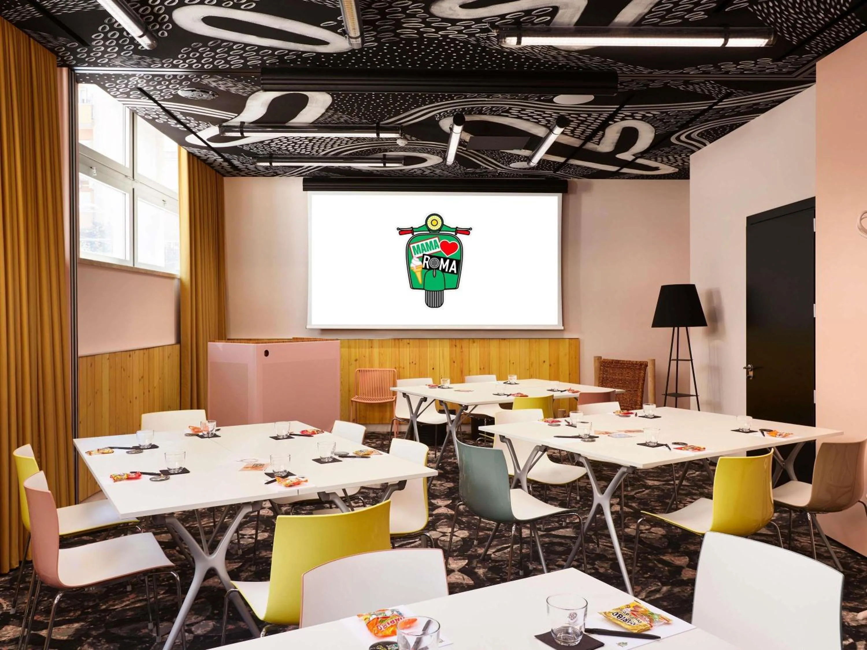 Meeting/conference room in Mama Shelter Roma