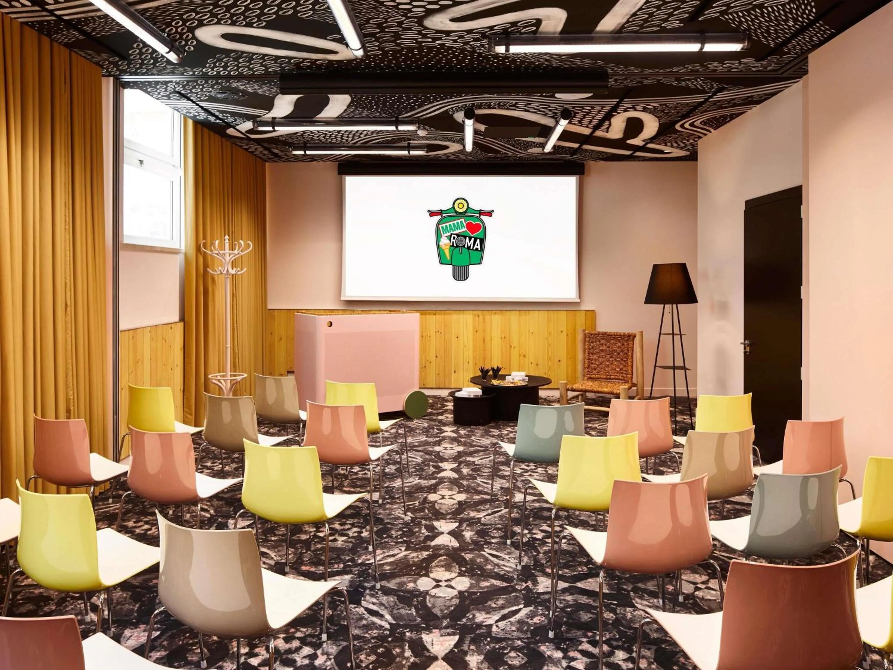 Meeting/conference room in Mama Shelter Roma