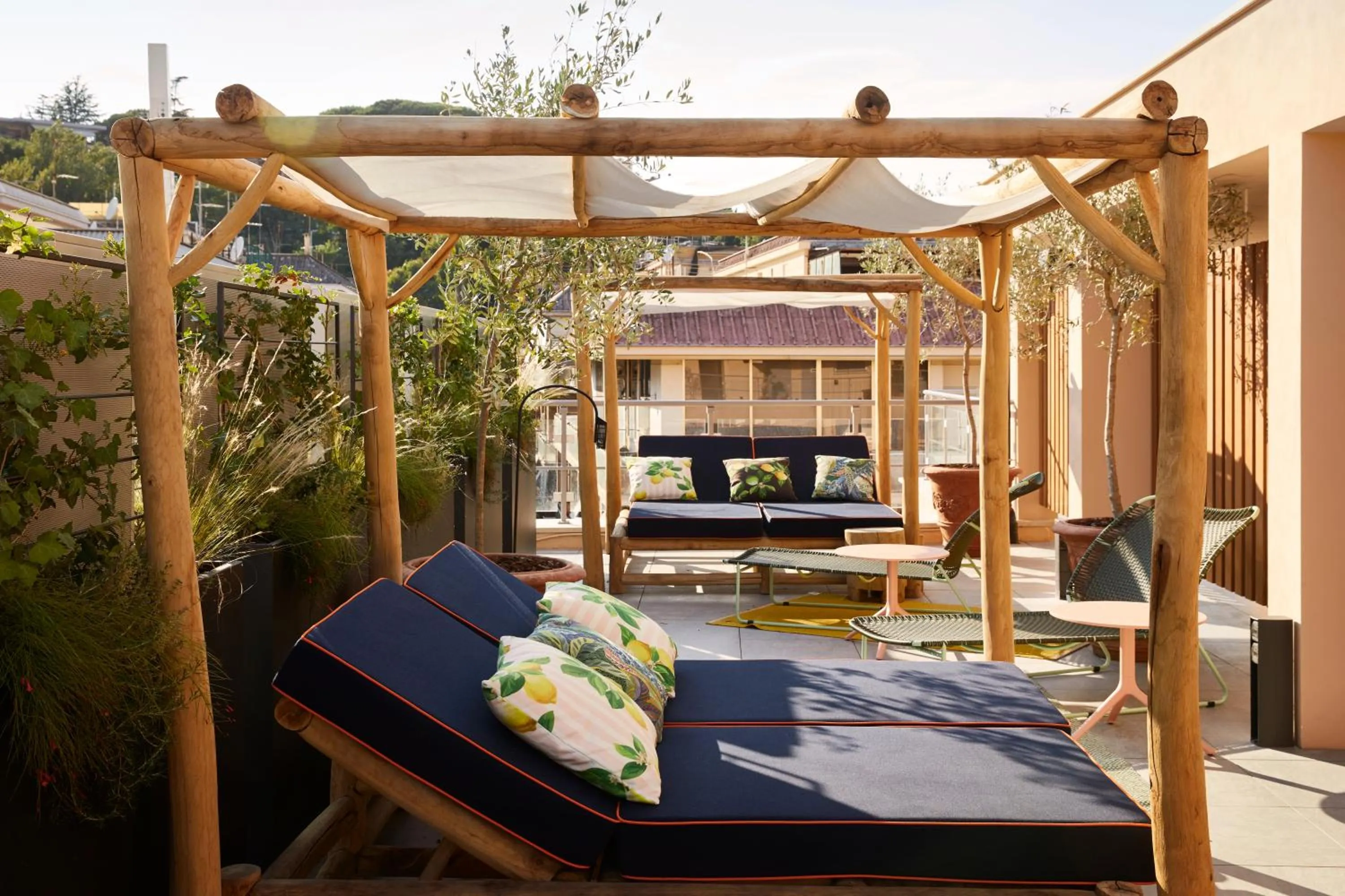 Balcony/Terrace, Bed in Mama Shelter Roma