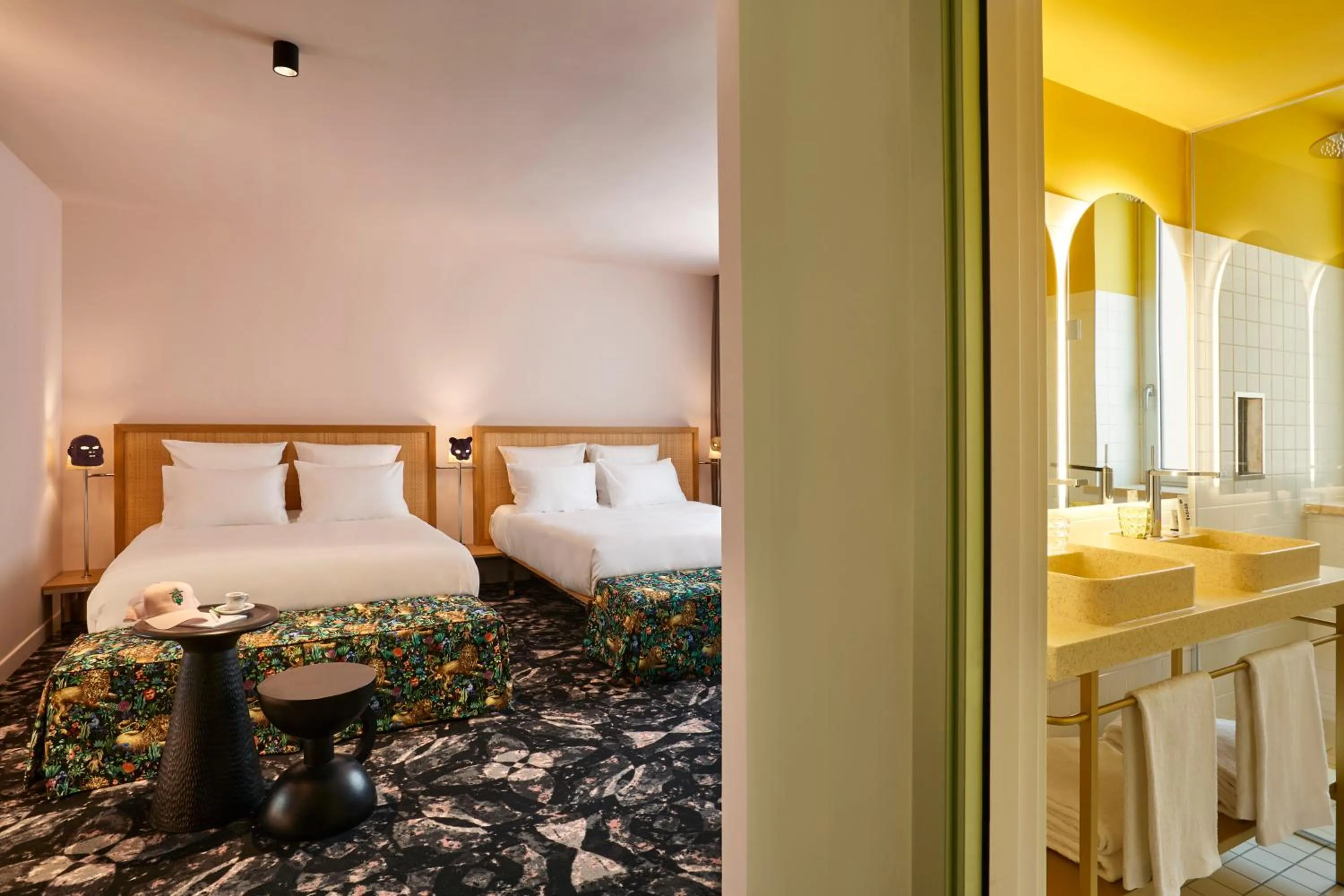 Bed in Mama Shelter Roma