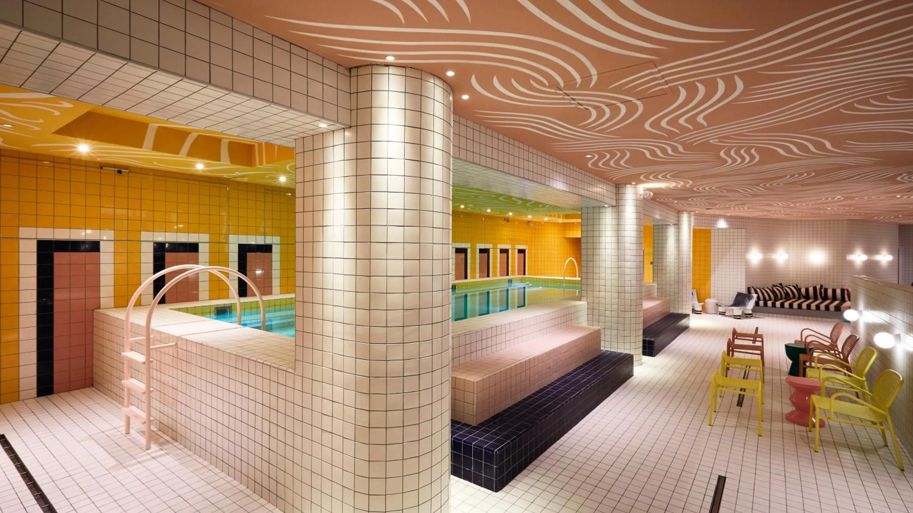 Swimming pool in Mama Shelter Roma