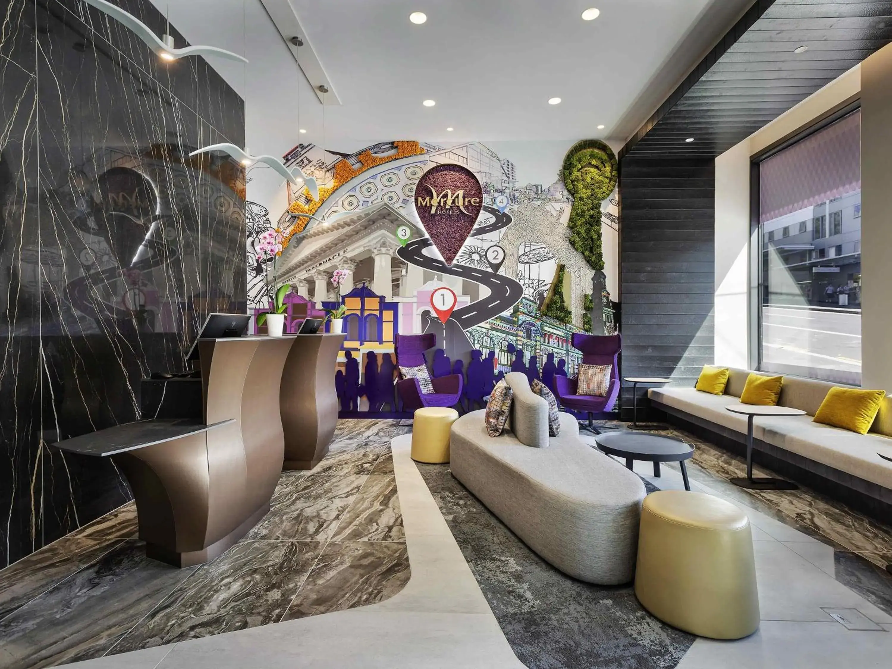 Property building in Mercure Auckland Queen Street Property building in Mercure Auckland Queen Street