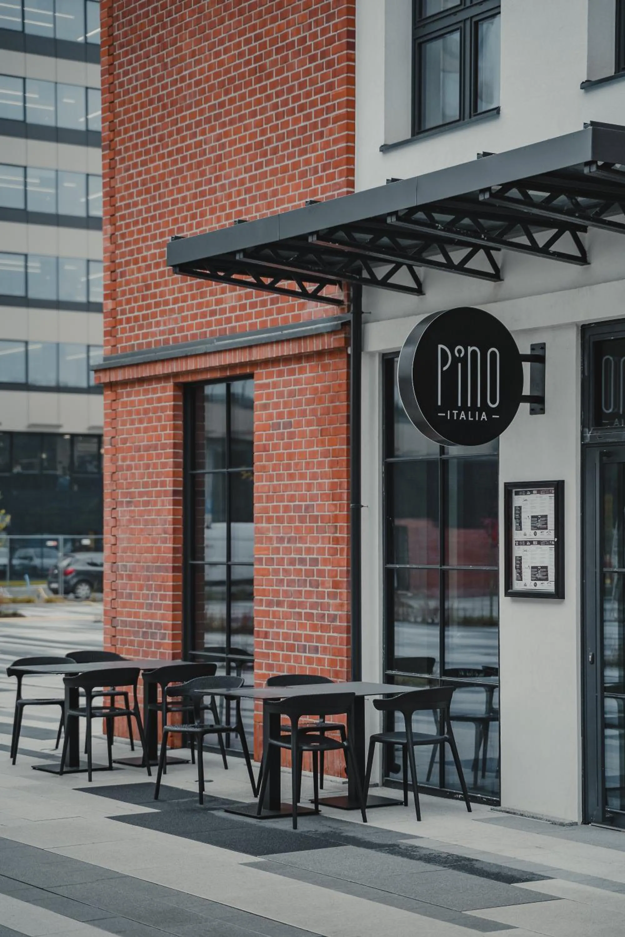 Restaurant/places to eat in Mercure Krakow Fabryczna City