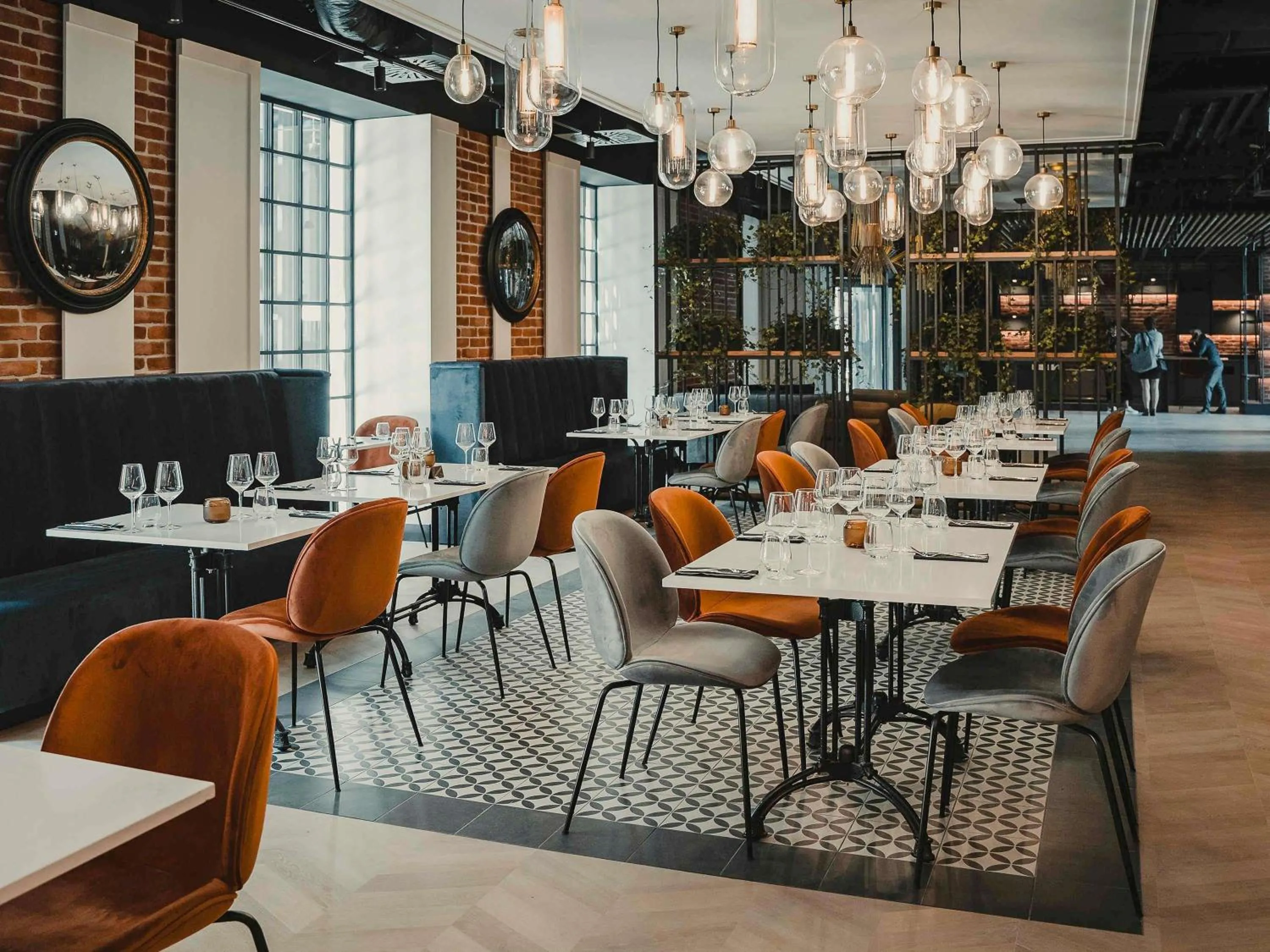 Restaurant/places to eat in Mercure Krakow Fabryczna City