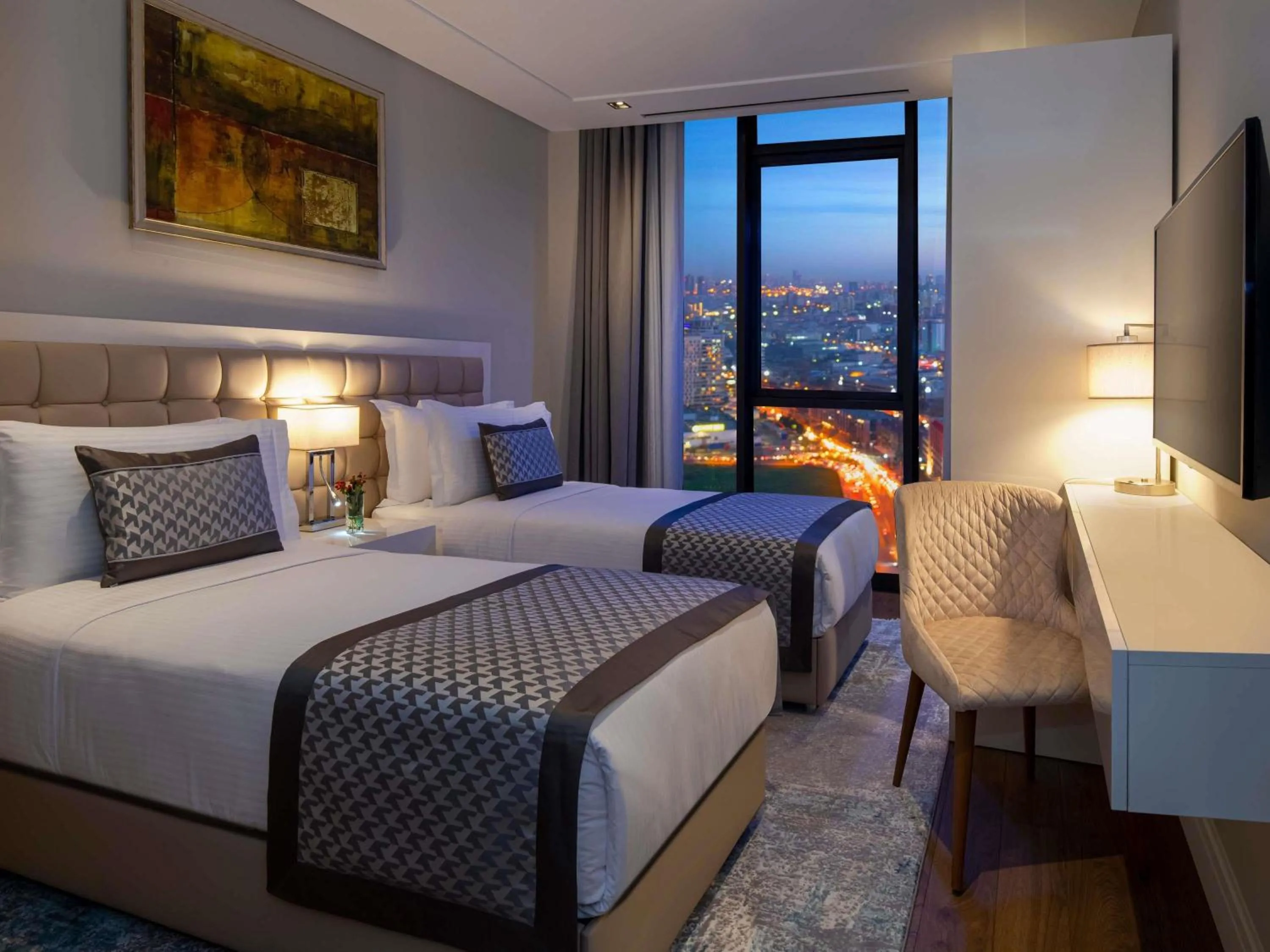 Bedroom, Bed in Movenpick Living Istanbul West
