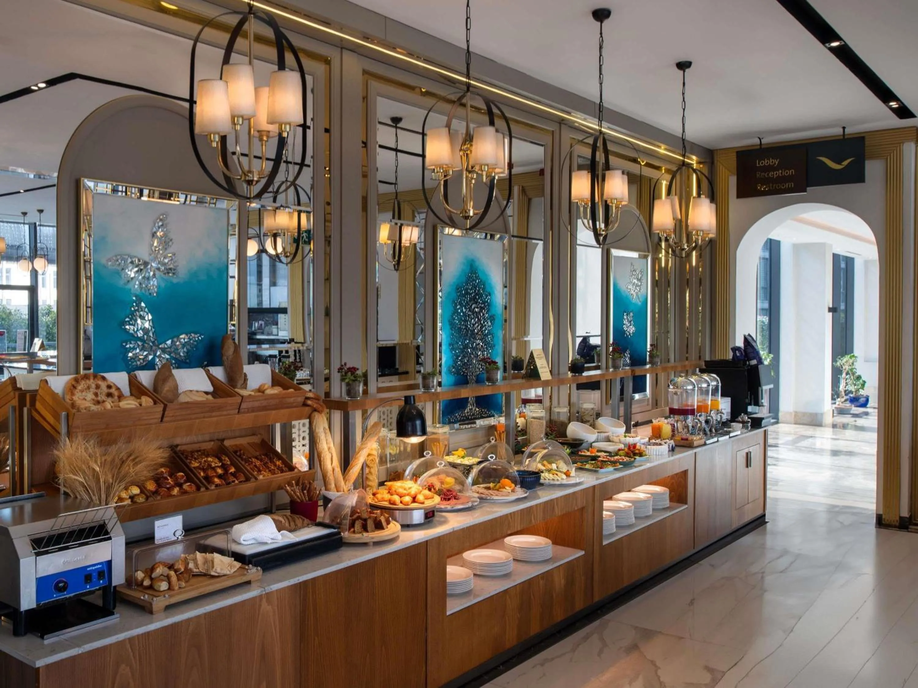 Restaurant/places to eat in Movenpick Living Istanbul West