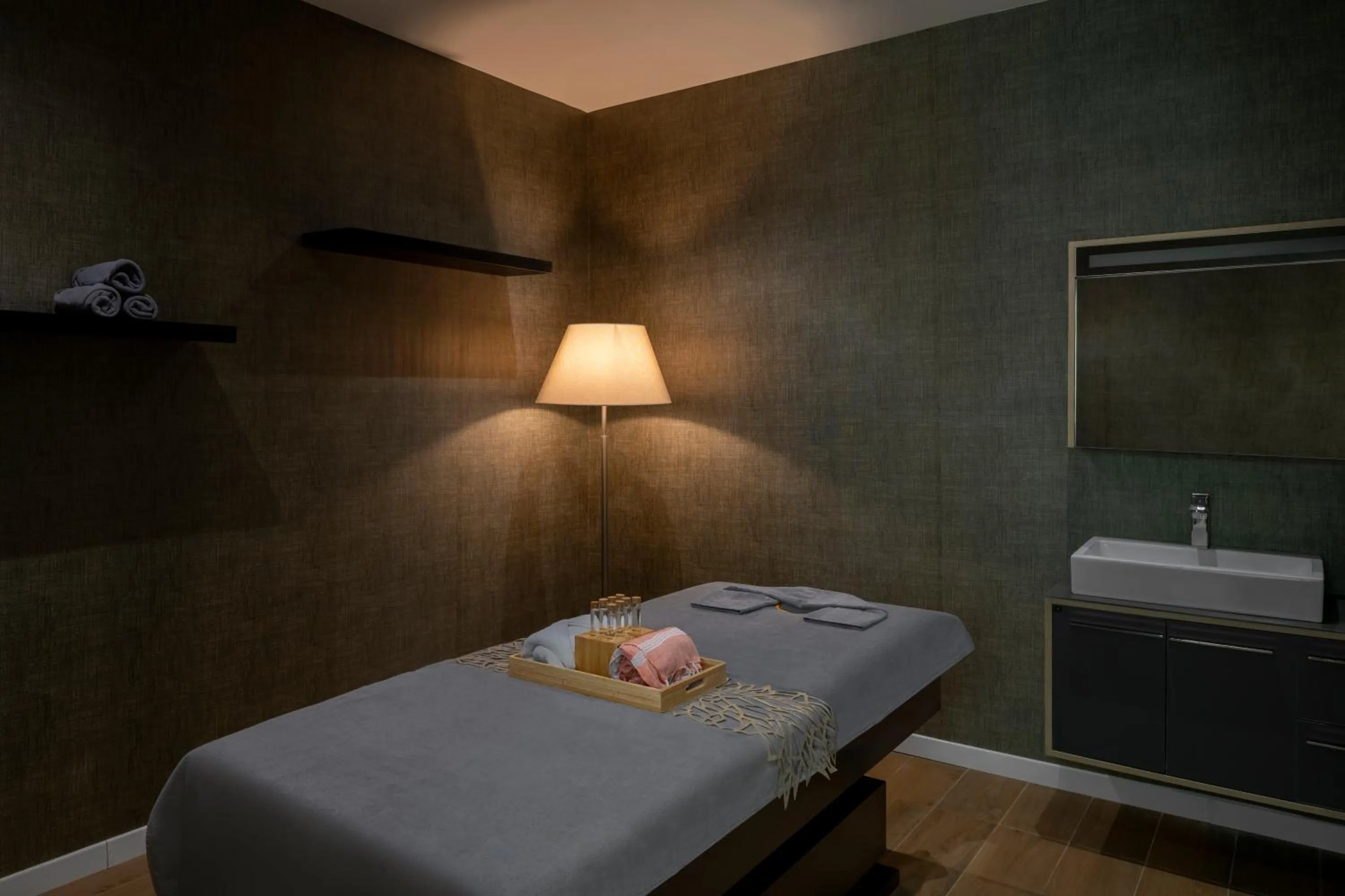 Massage in Movenpick Living Istanbul West