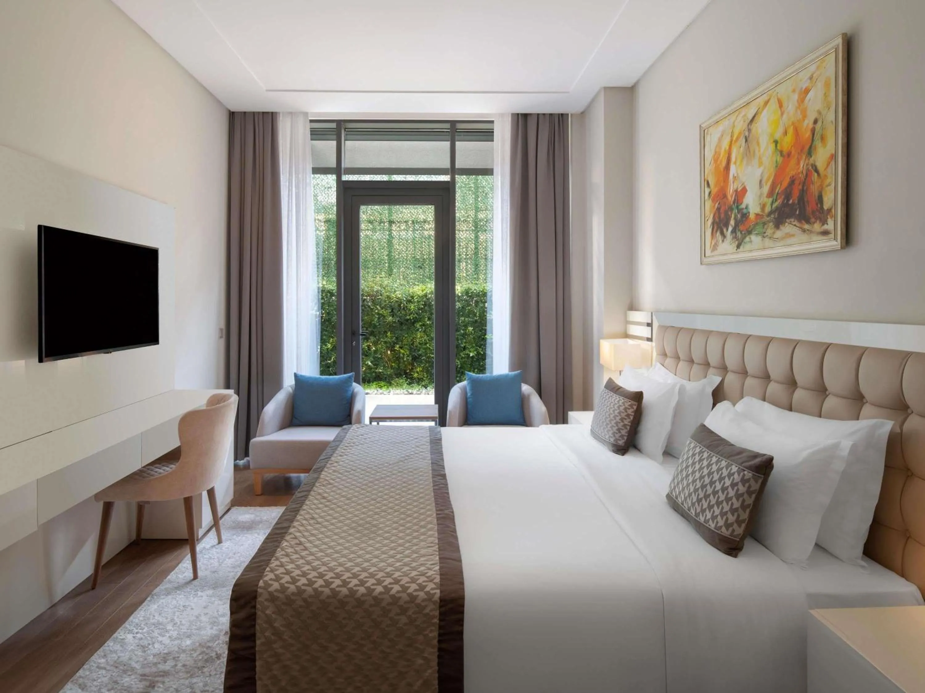 Bedroom, Bed in Movenpick Living Istanbul West