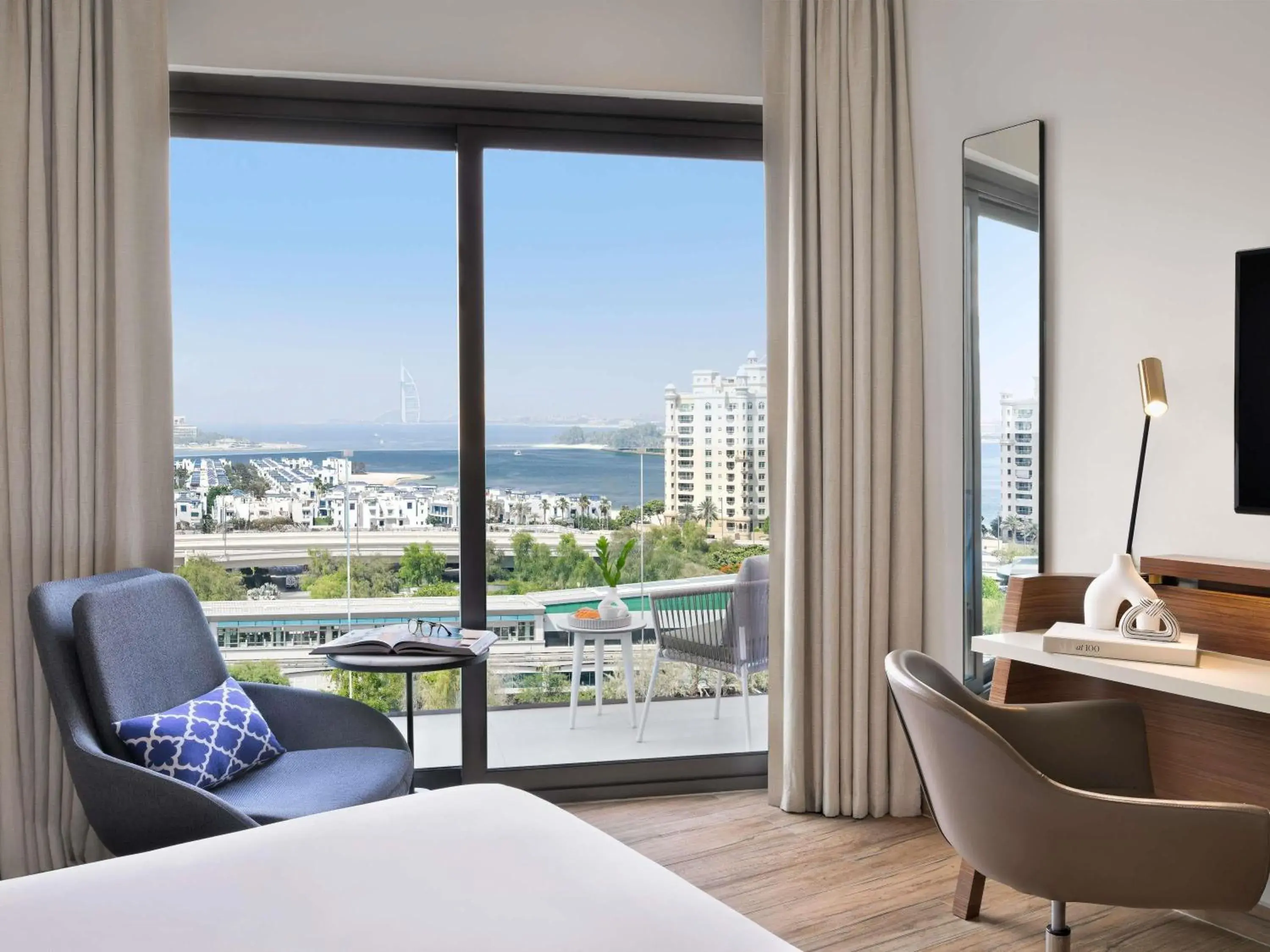 Bedroom, Bed in Adagio Premium The Palm Bedroom, Bed in Adagio Premium The Palm