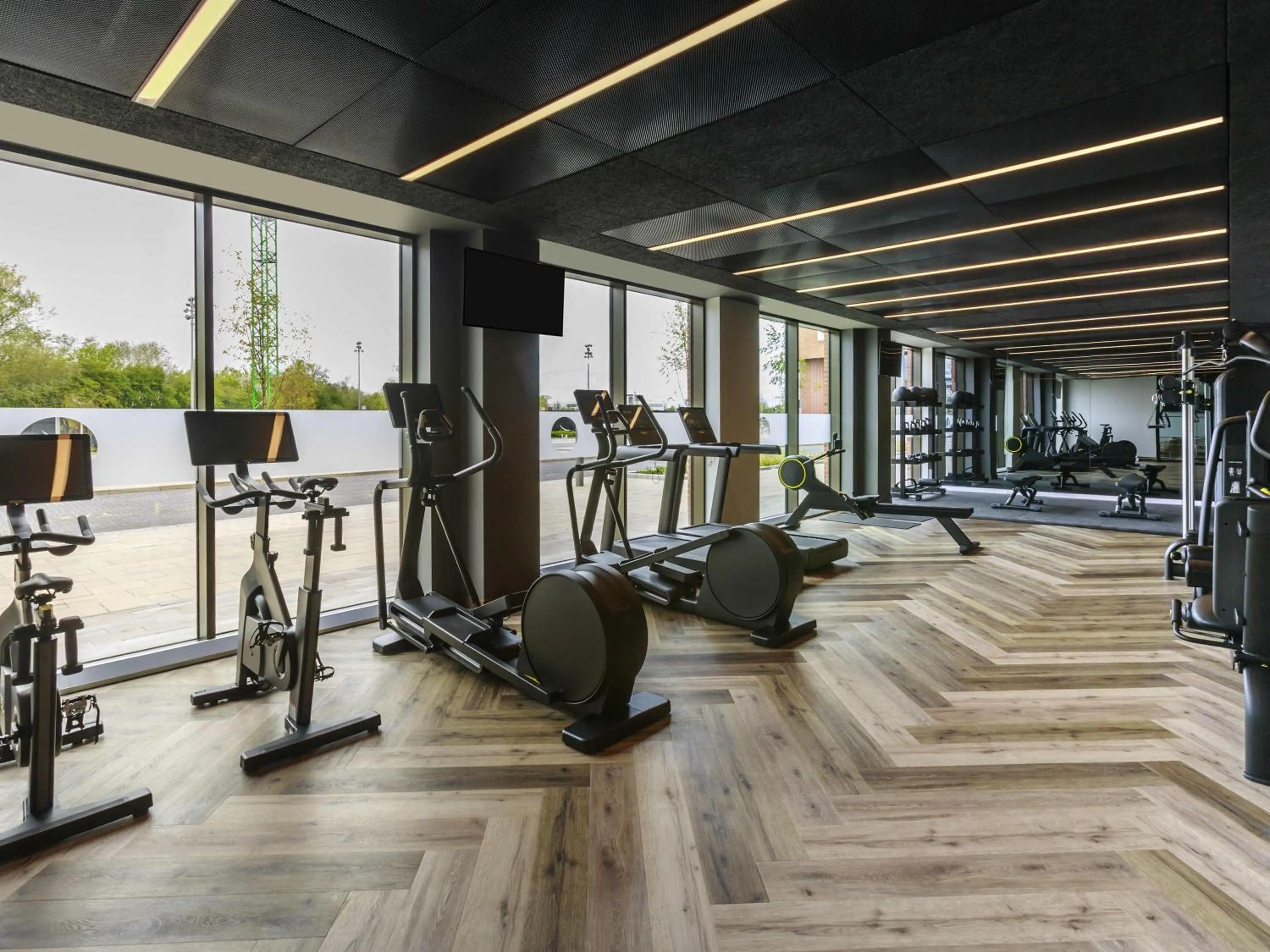Fitness centre/facilities in Novotel Cambridge North