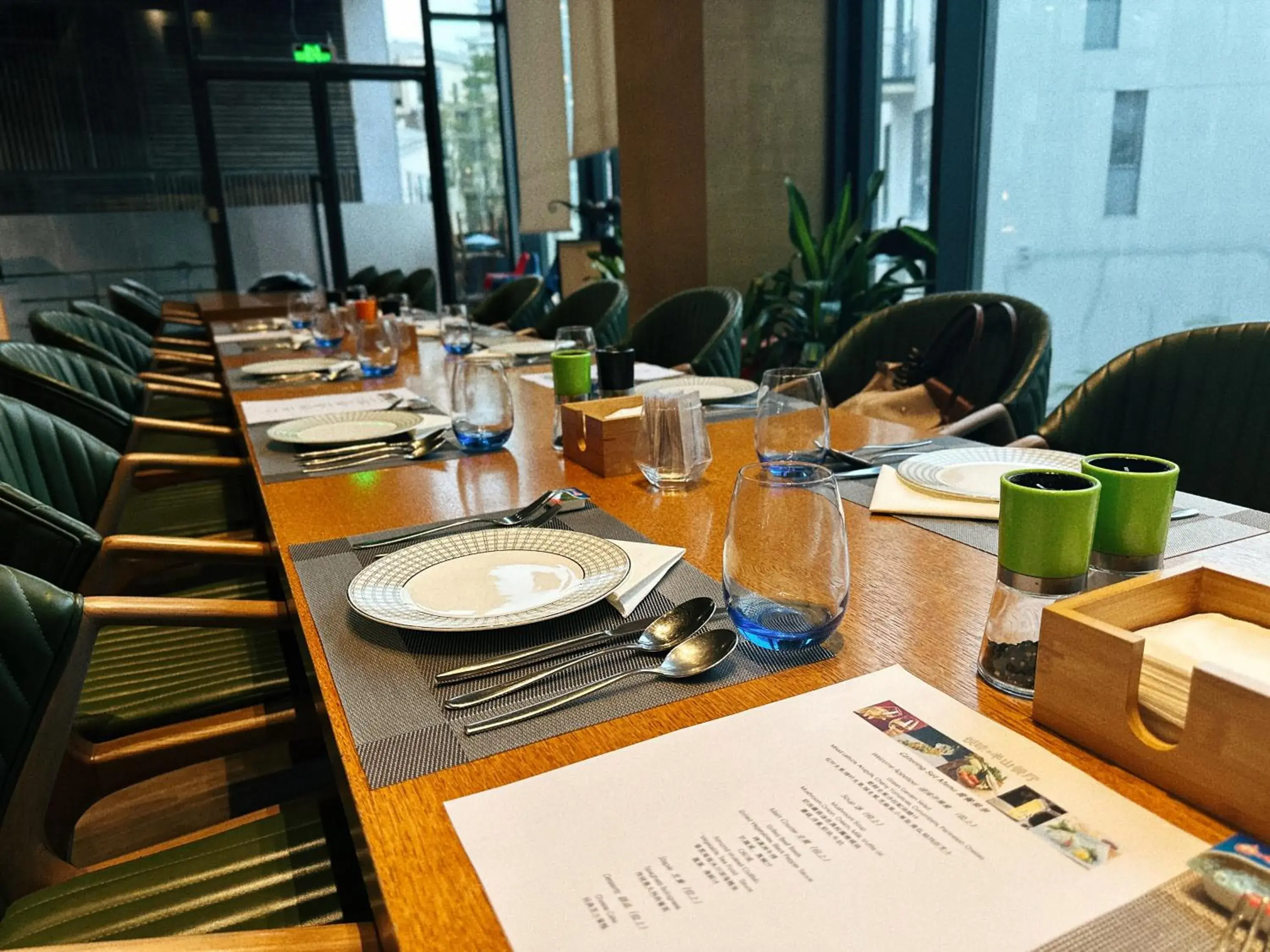 Restaurant/places to eat in CM Serviced Apartment Shenzhen Hillside Restaurant/places to eat in CM Serviced Apartment Shenzhen Hillside