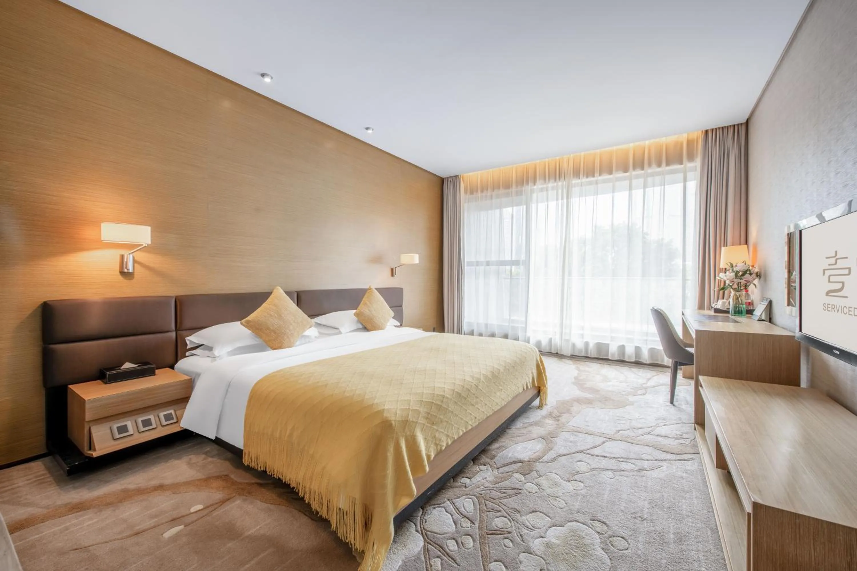 Bed in CM Serviced Apartment Shenzhen Hillside
