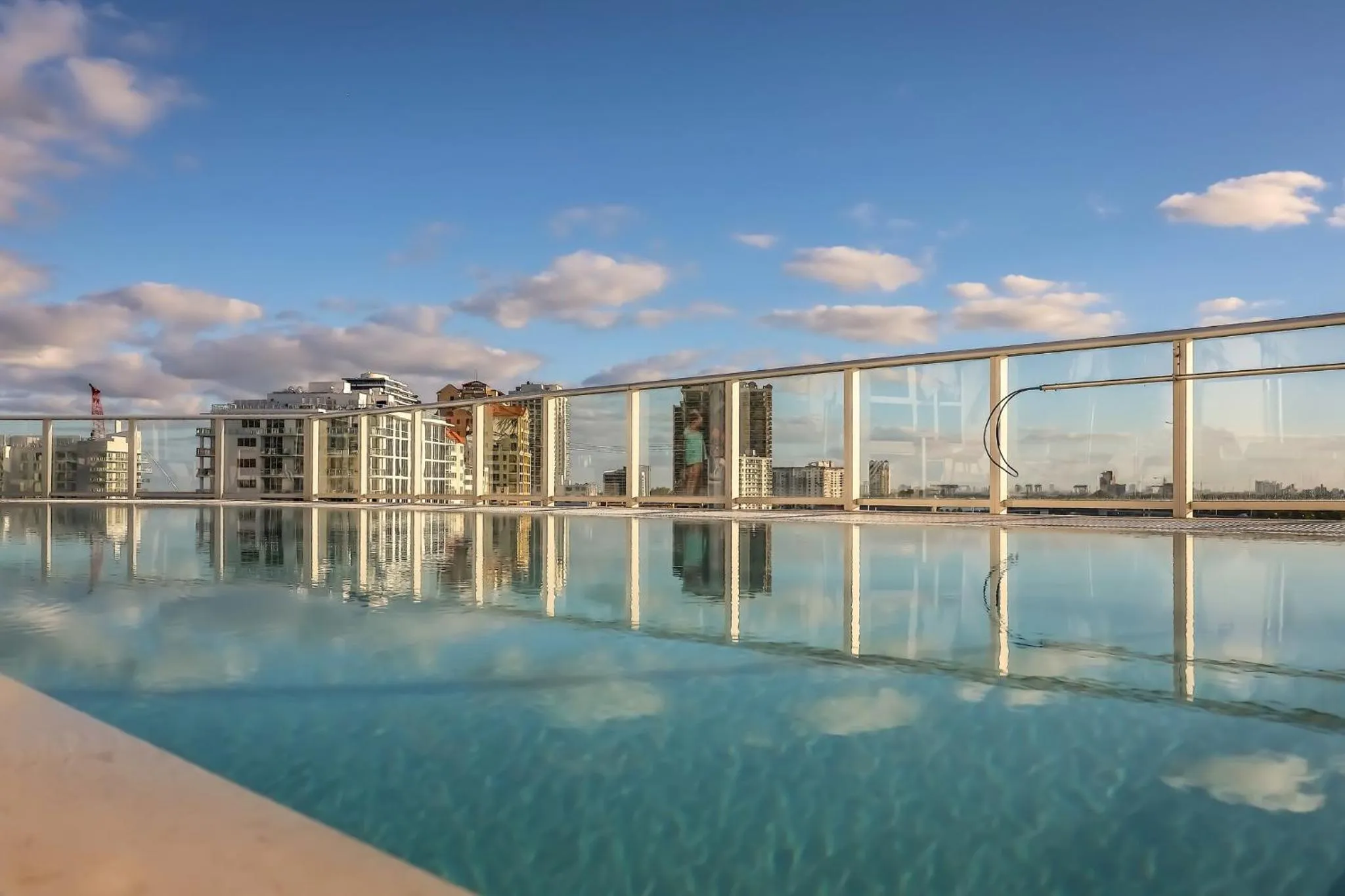 Swimming pool in The Kimpton Shorebreak Fort Lauderdale Beach Resort