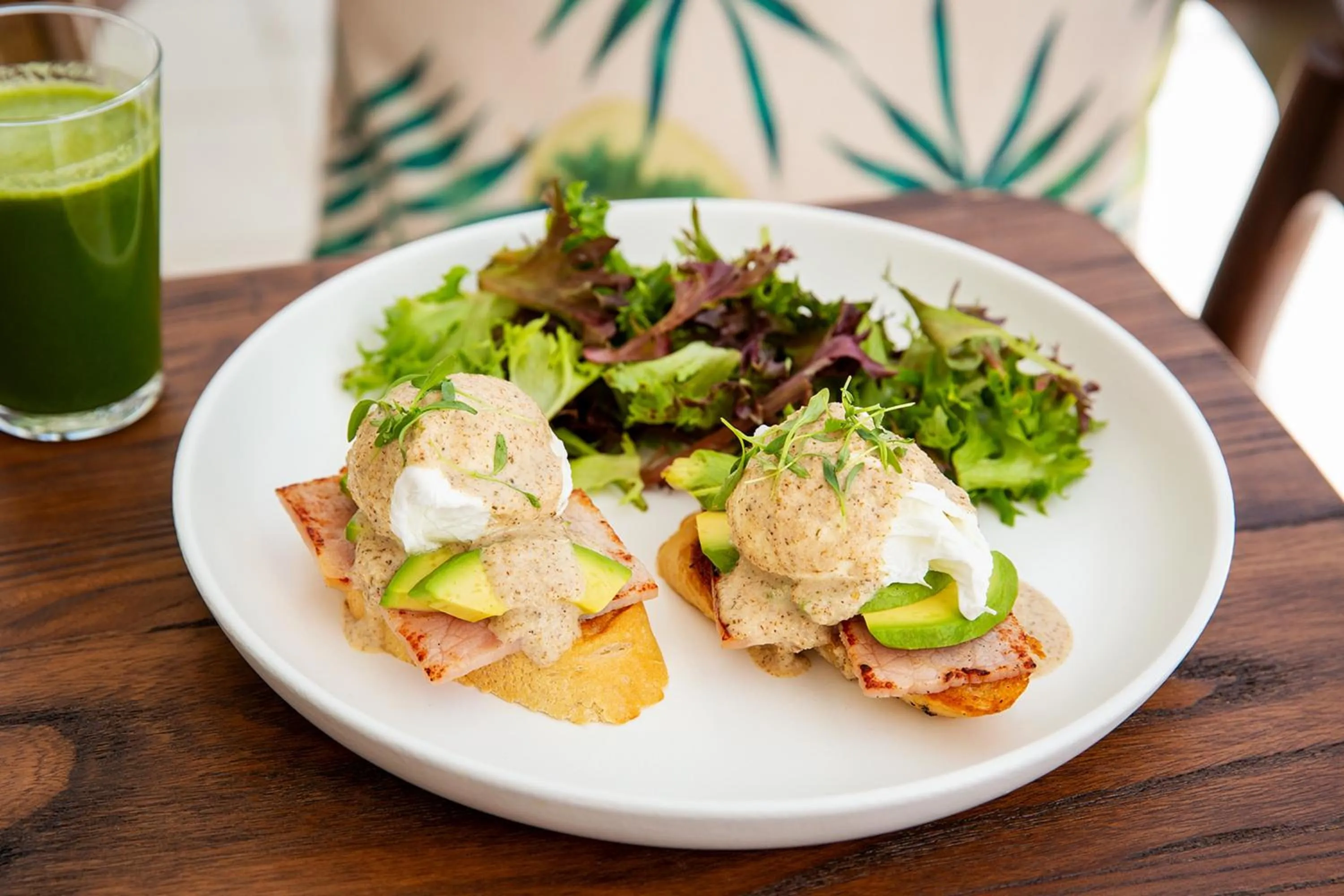 Food and drinks in The Kimpton Shorebreak Fort Lauderdale Beach Resort