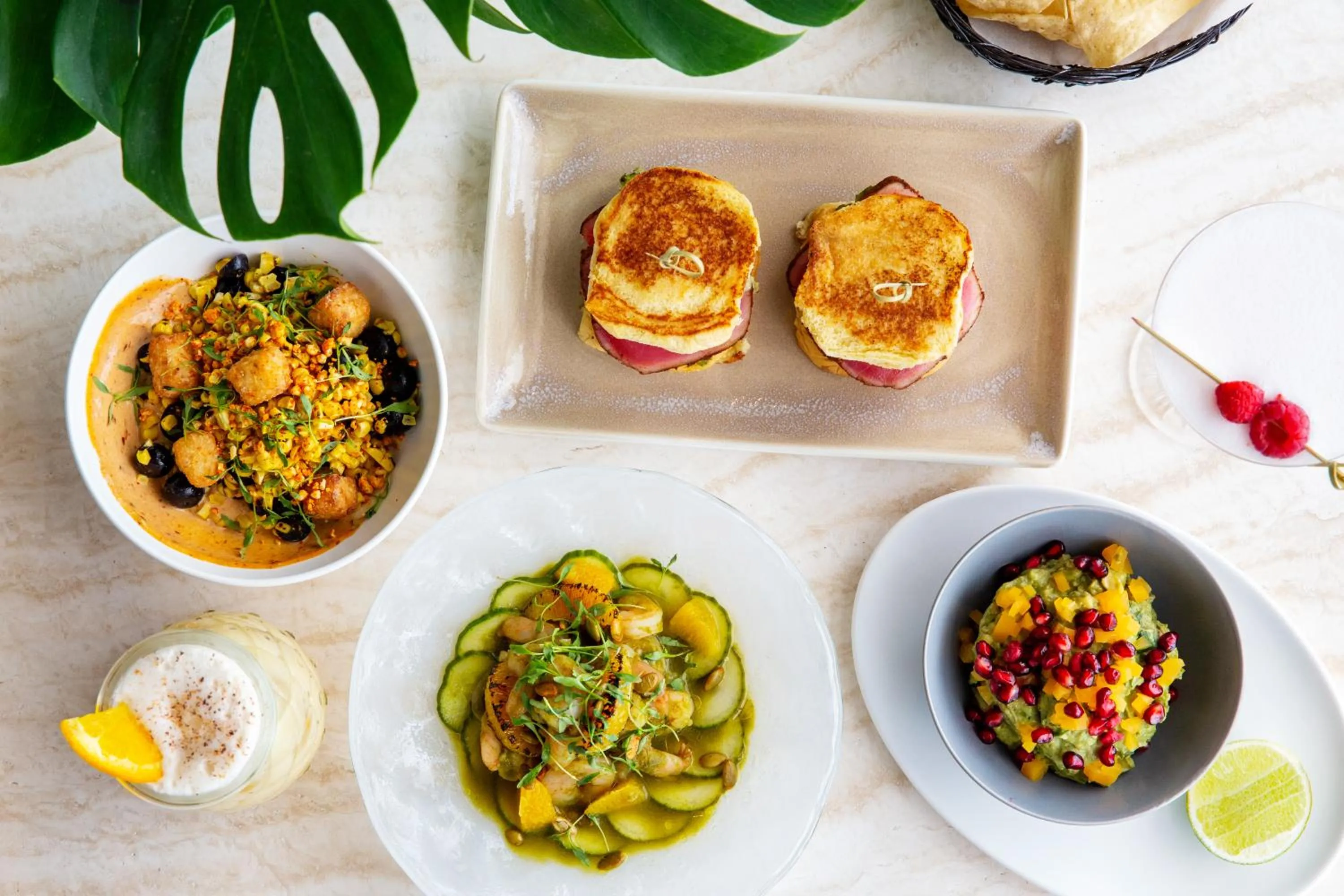 Food and drinks in The Kimpton Shorebreak Fort Lauderdale Beach Resort