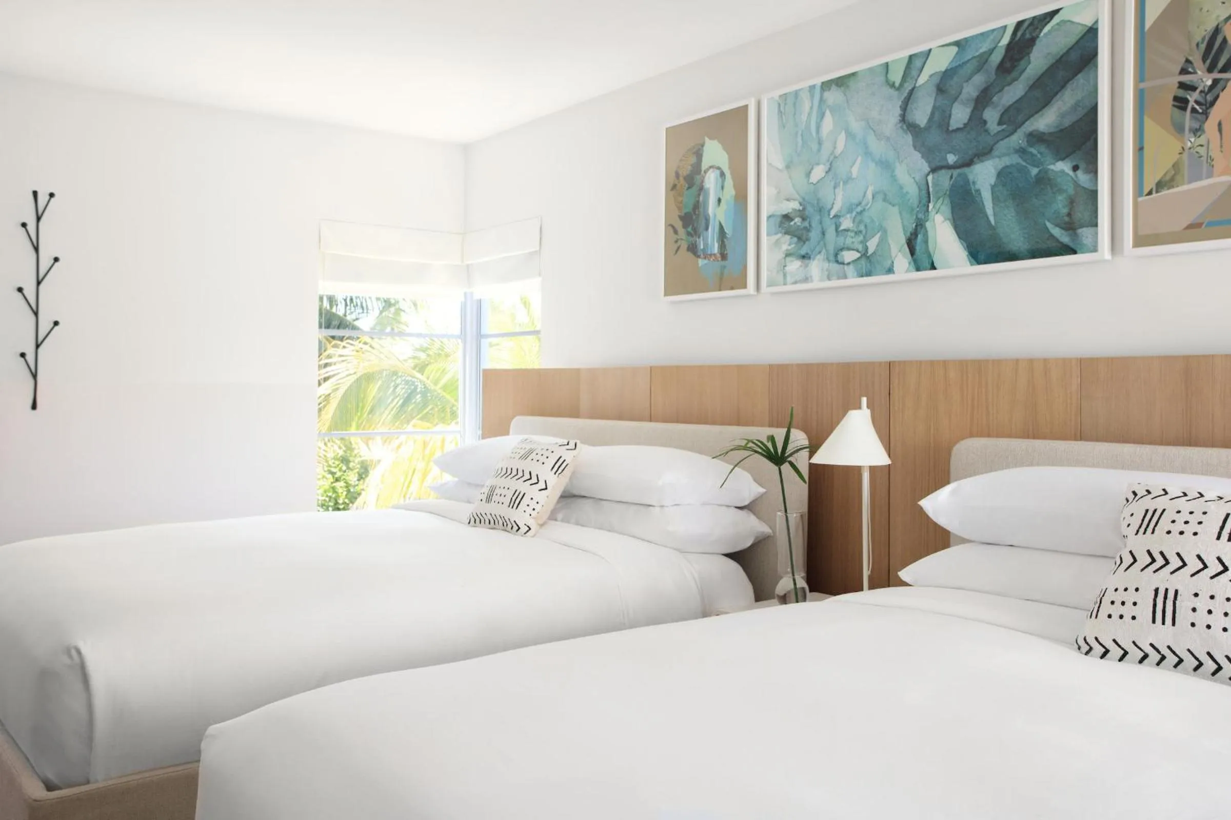 Photo of the whole room, Bed in The Kimpton Shorebreak Fort Lauderdale Beach Resort