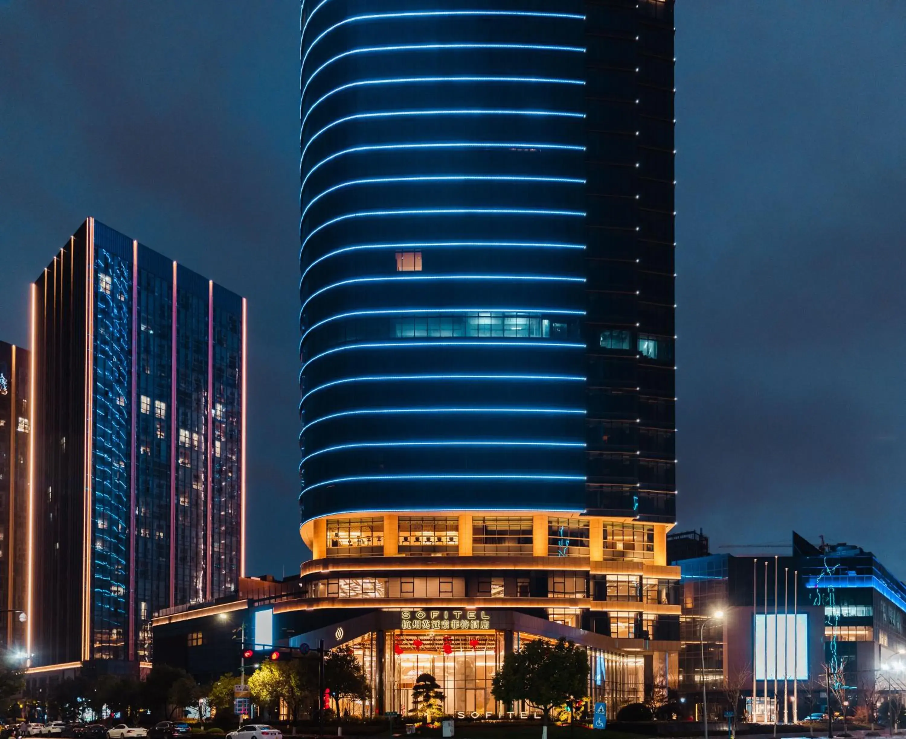 Property building in Sofitel Hangzhou Yingguan-Olympic Center Hotel Property building in Sofitel Hangzhou Yingguan-Olympic Center Hotel