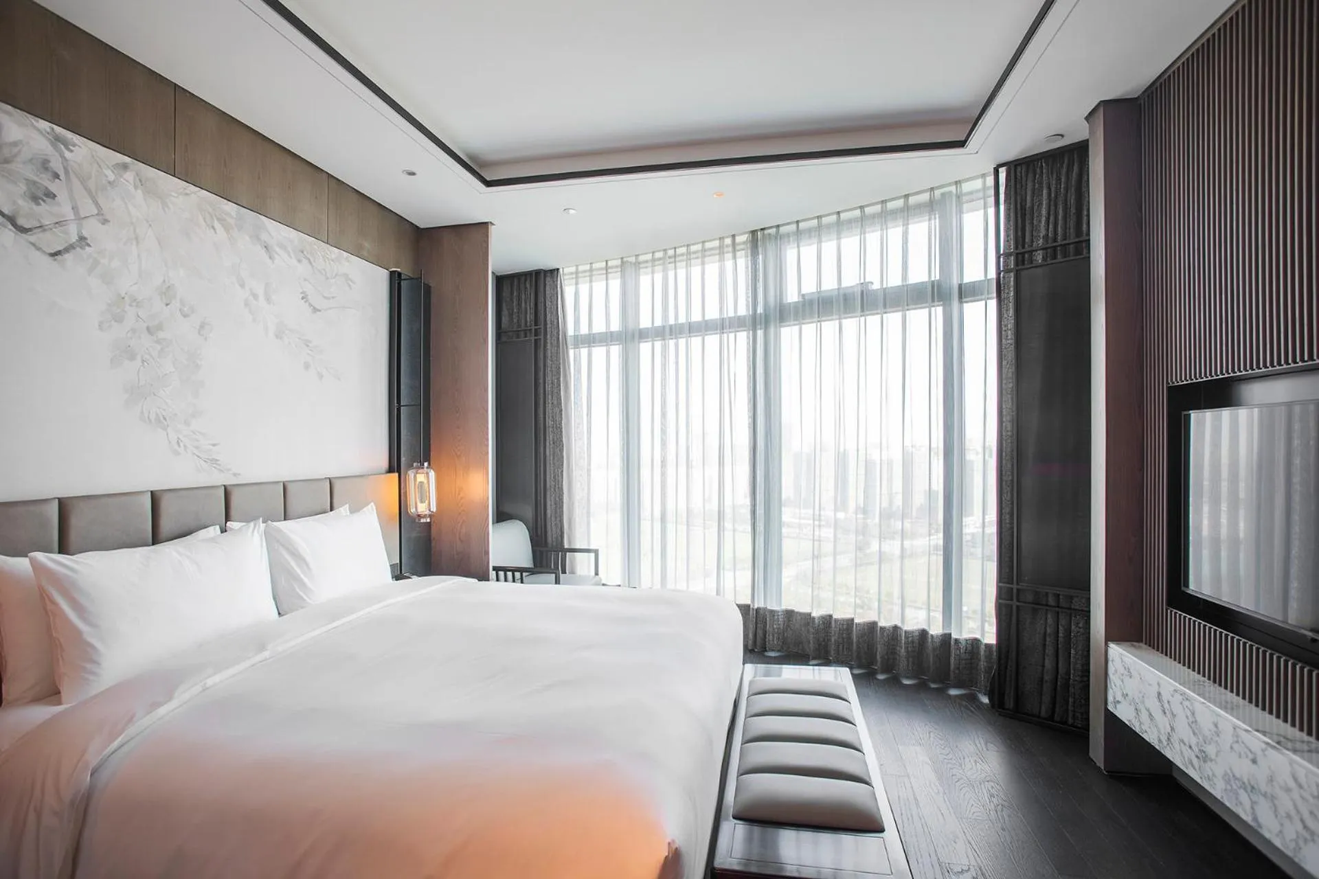 Bed in Sofitel Hangzhou Yingguan-Olympic Center Hotel