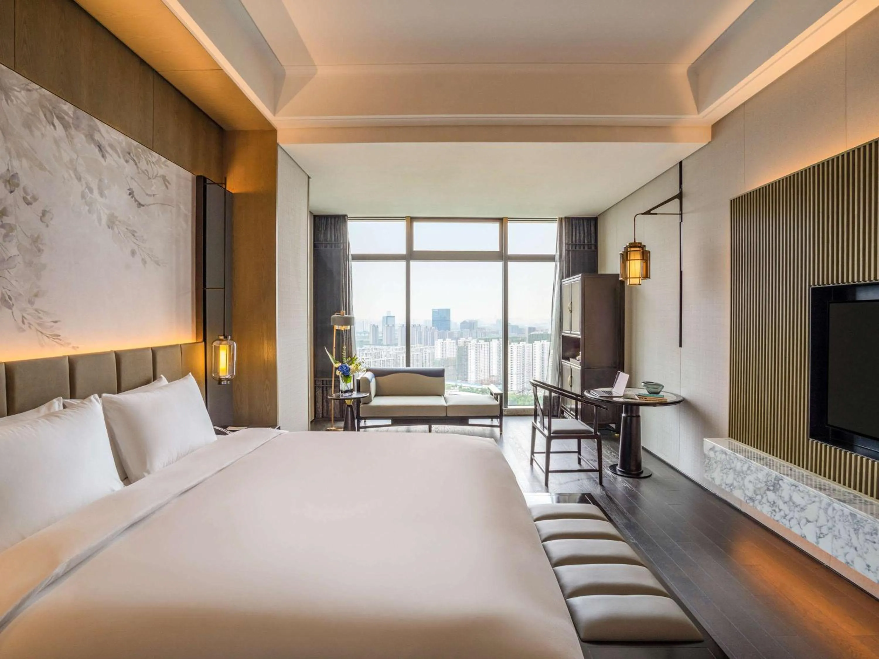 Magnifique Club Room in Sofitel Hangzhou Yingguan-Olympic Center Hotel